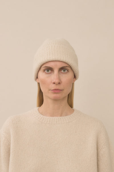 【SALE】laurenmanoogian⭐︎BEANIE Lauren Manoogian Beige Chunky Beanie | Garmentory