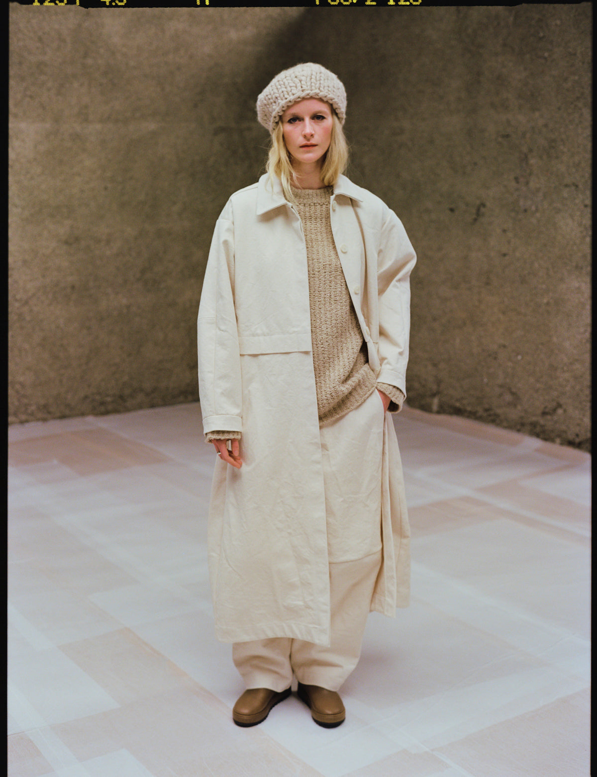 AW23 // 006