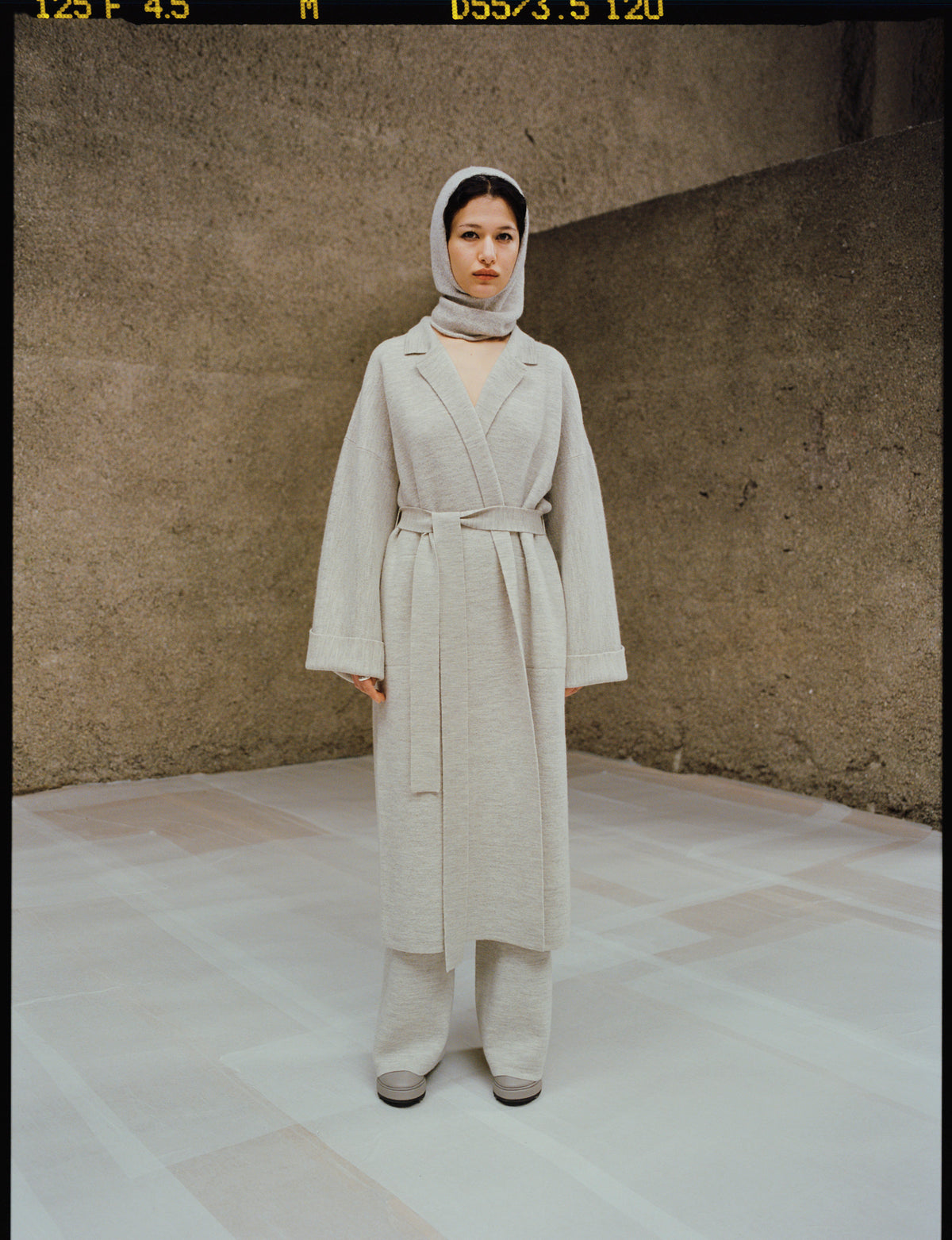 AW23 // 018
