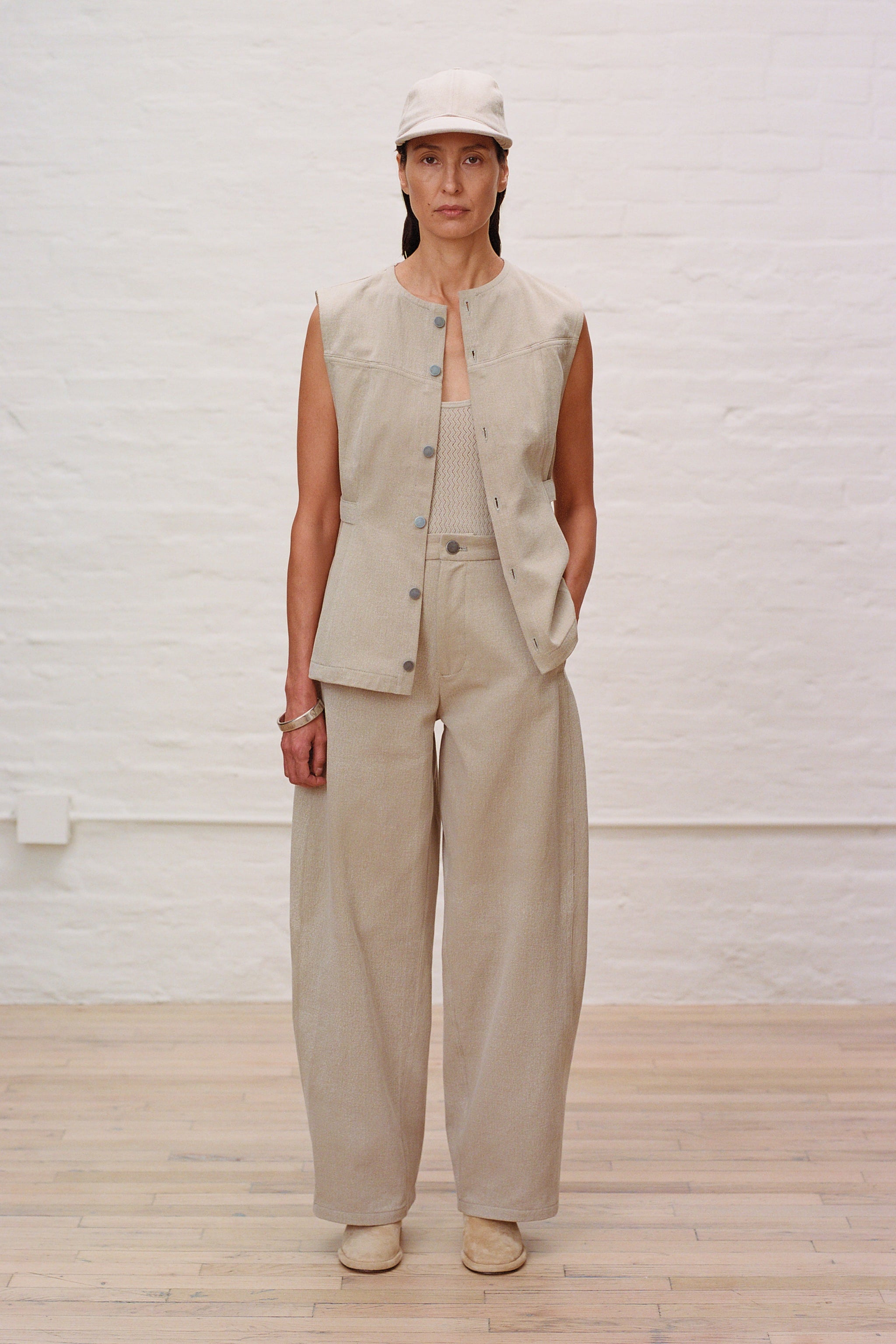 Lauren Manoogian - SPF25 // 34