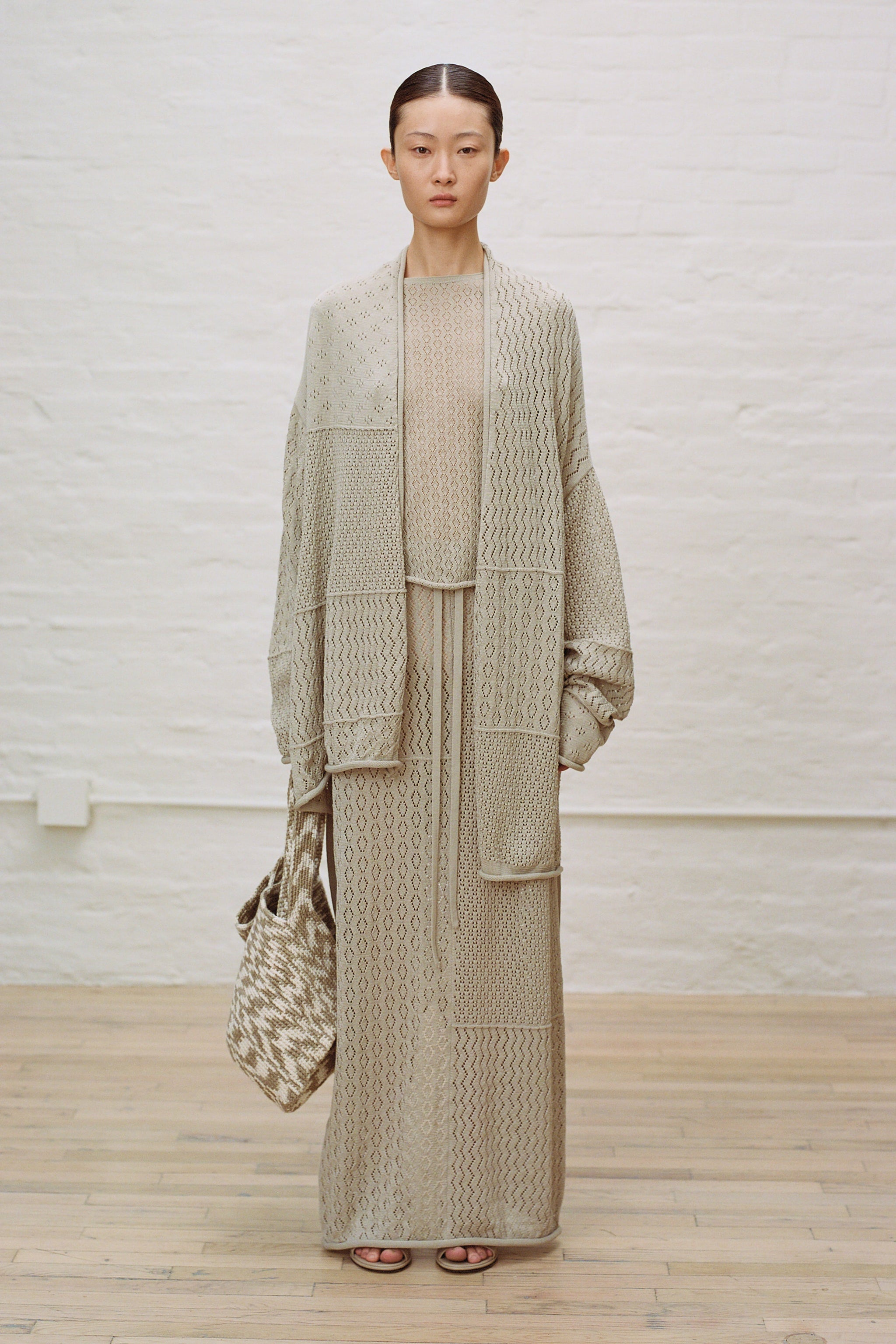 Lauren Manoogian - SPF25 // 35