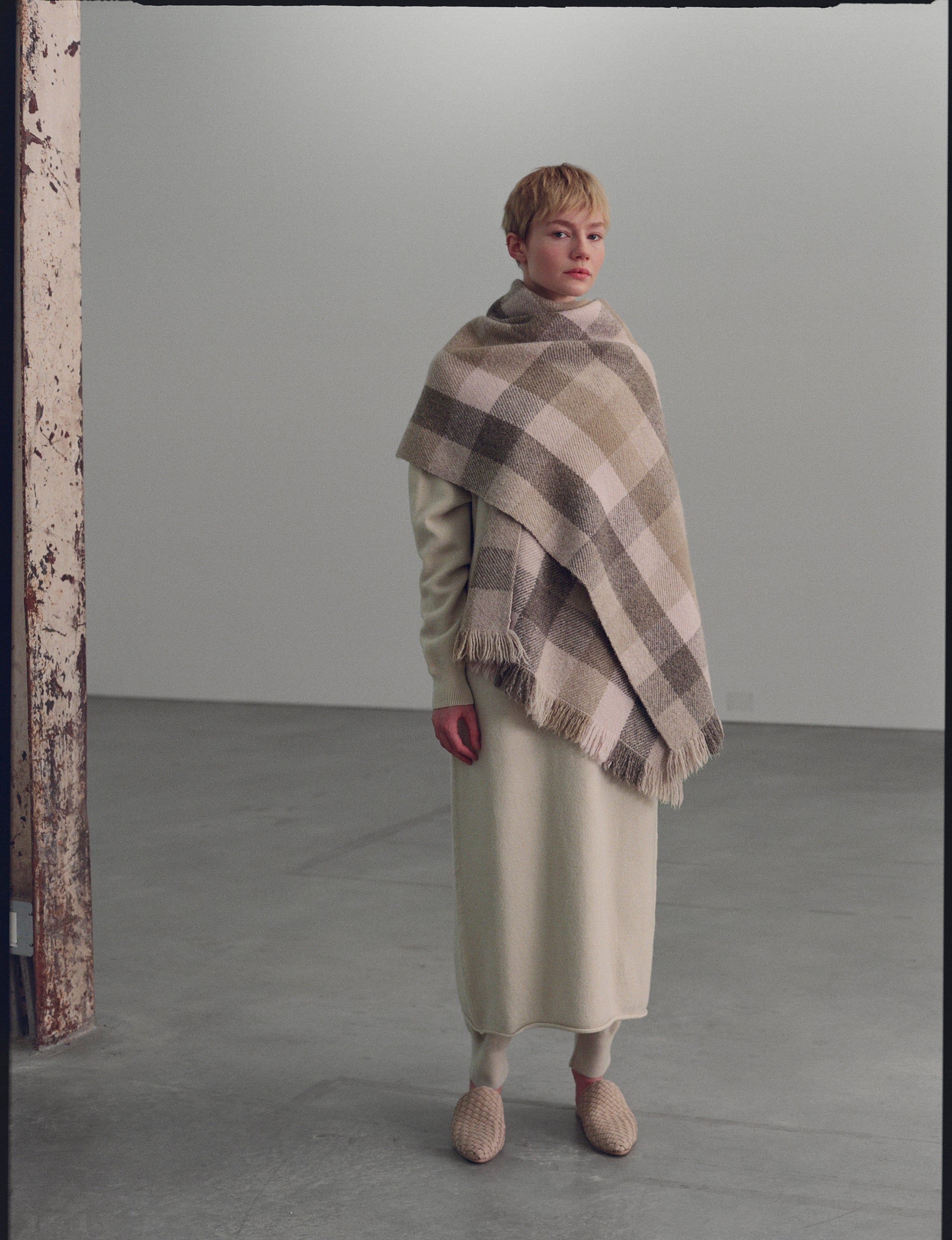 Lauren Manoogian - AW22 // 36