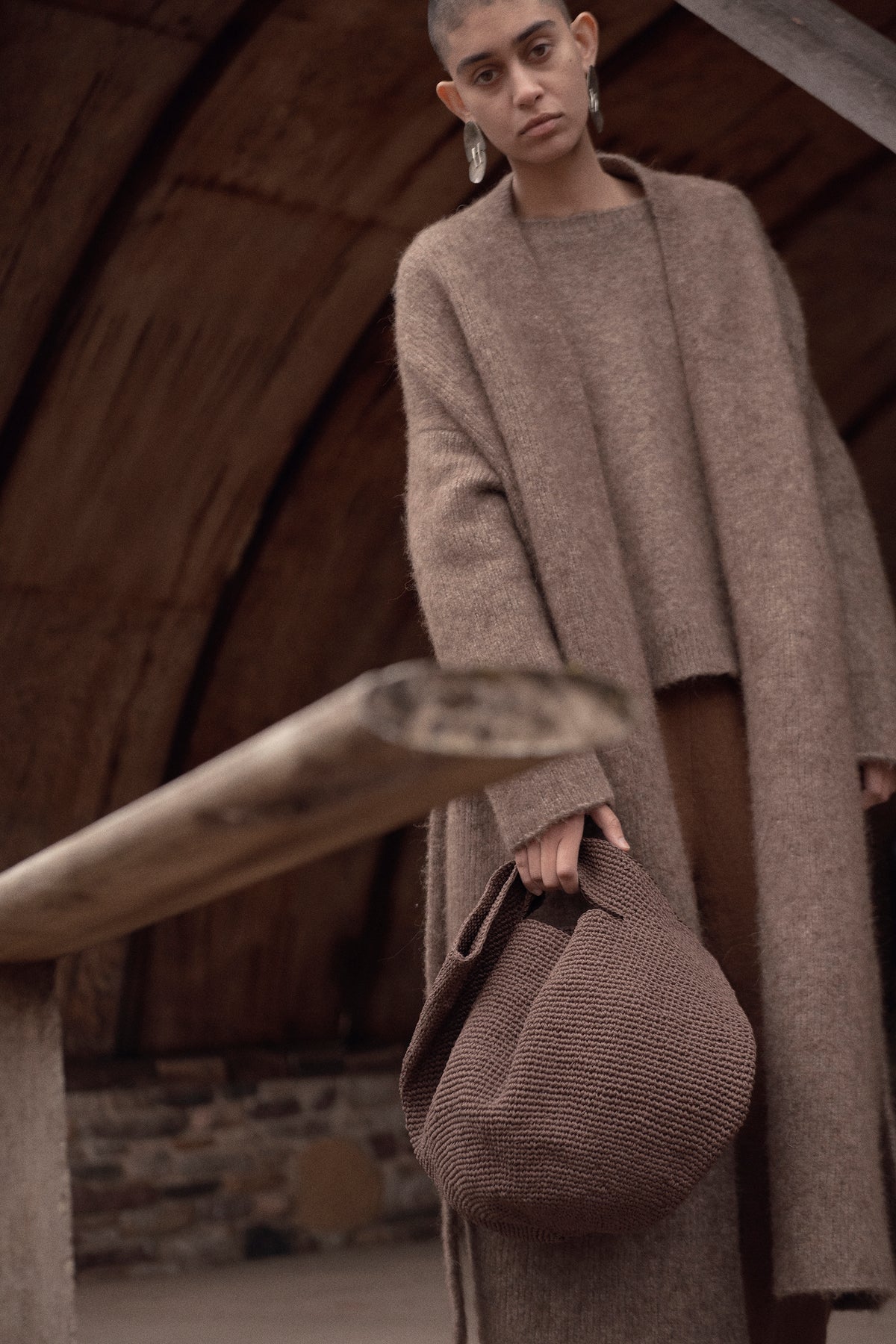 AW19 / 39