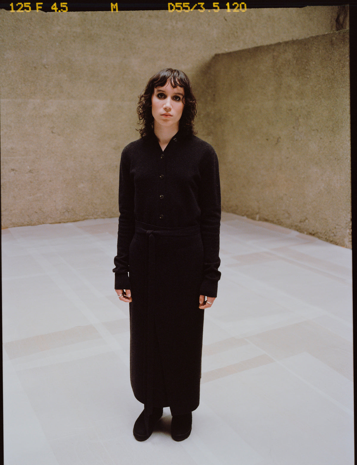 AW23 // 045