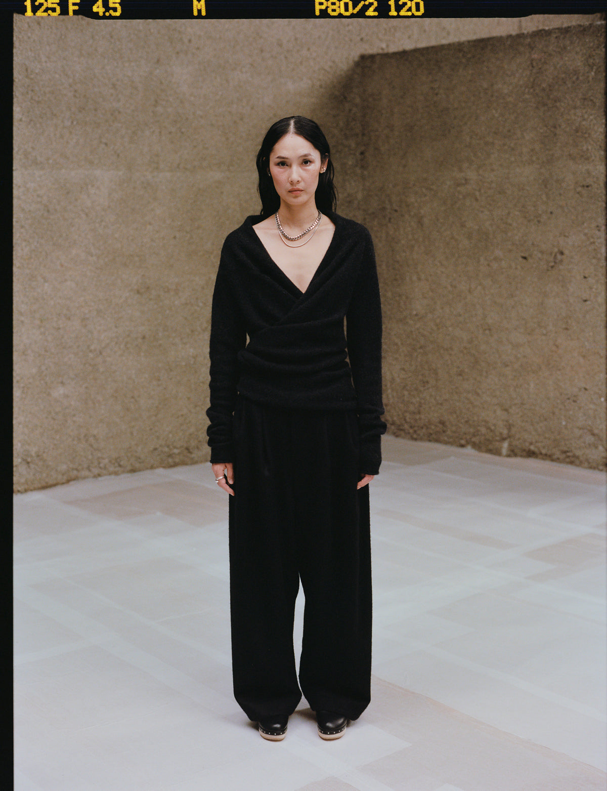 AW23 // 047