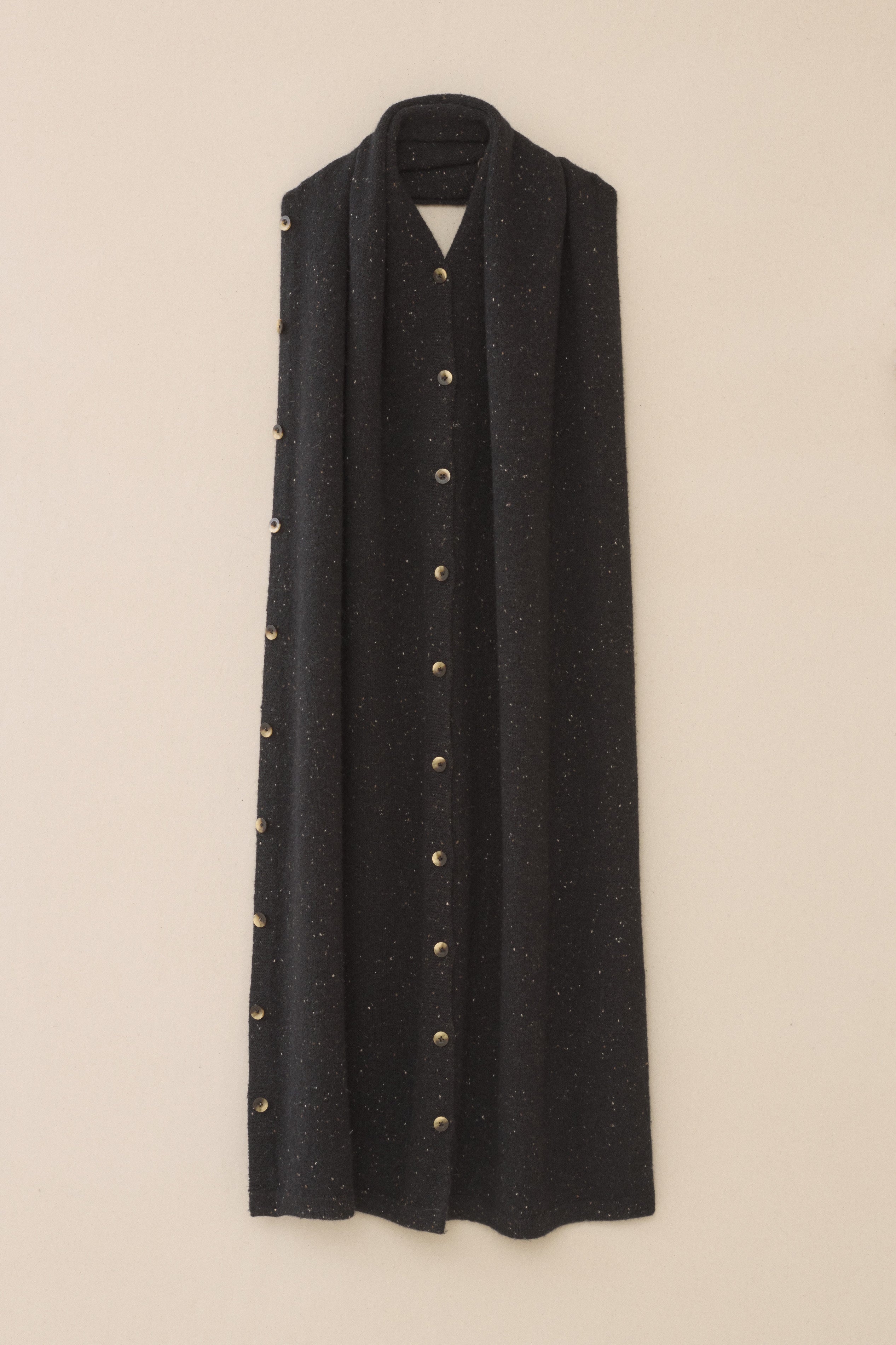 BUTTON STOLE