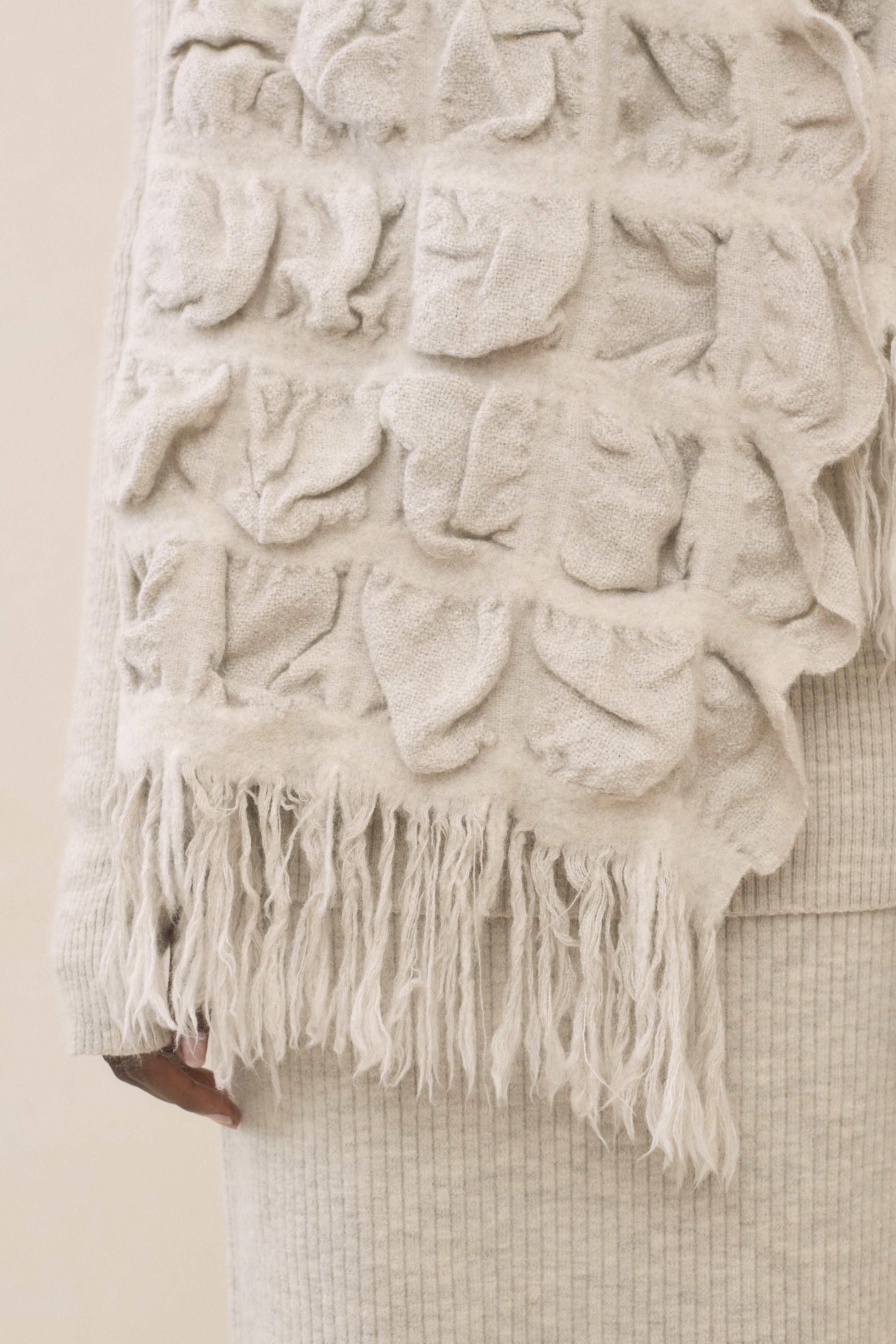 HANDWOVEN CARTON WRAP