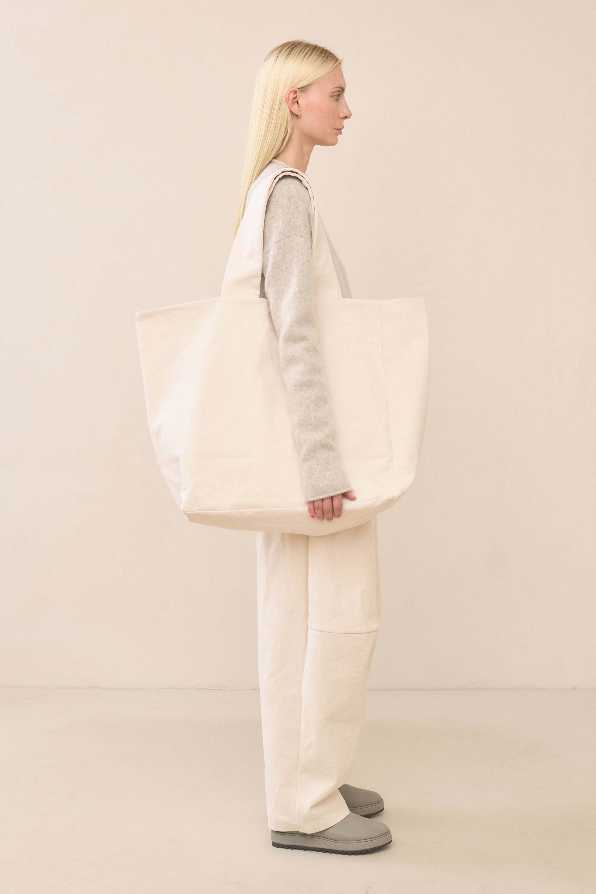 CANVAS BAG