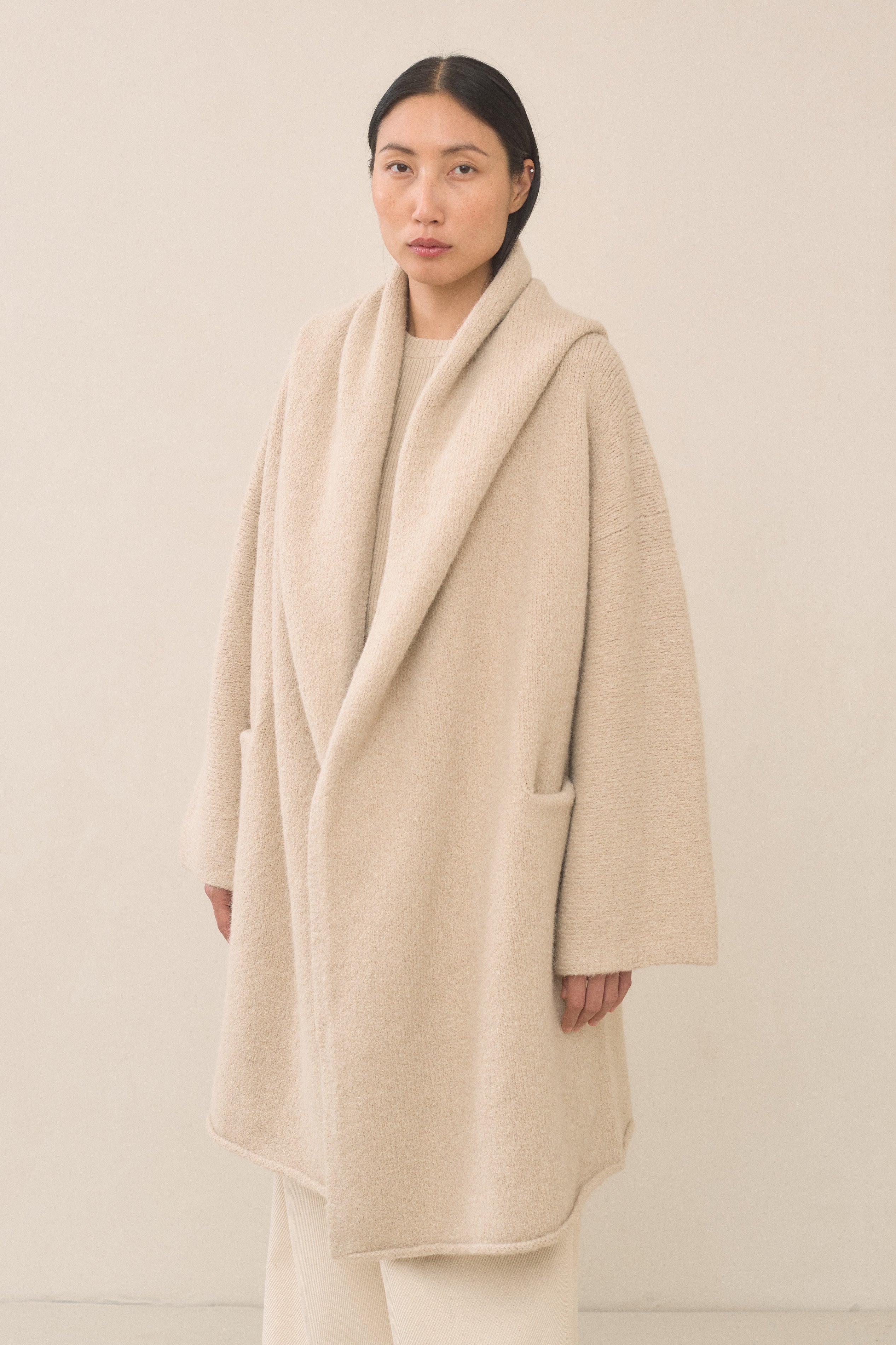 CAPOTE COAT