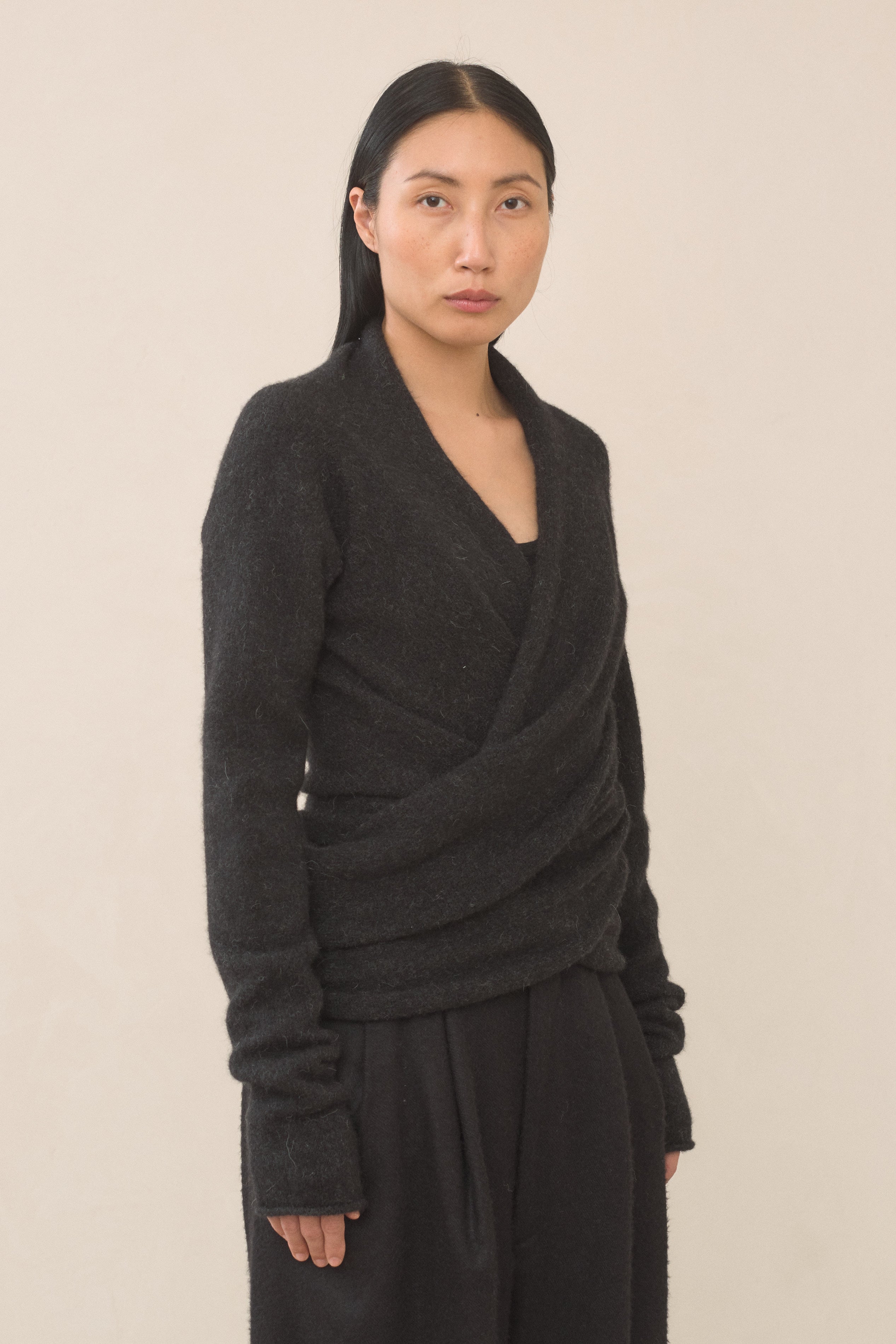 SOFT MOBIUS CARDIGAN