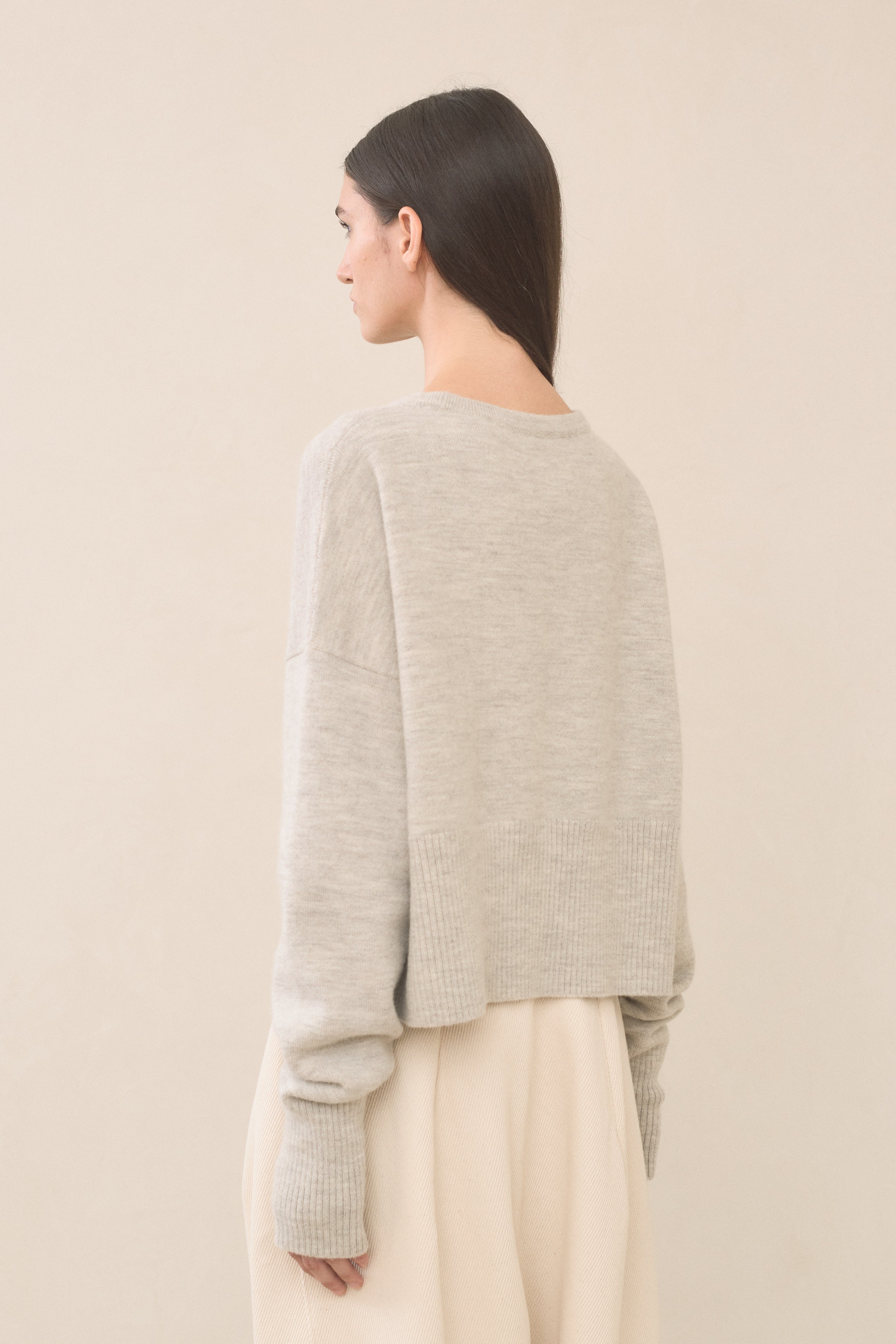 HIGH WAIST CREWNECK