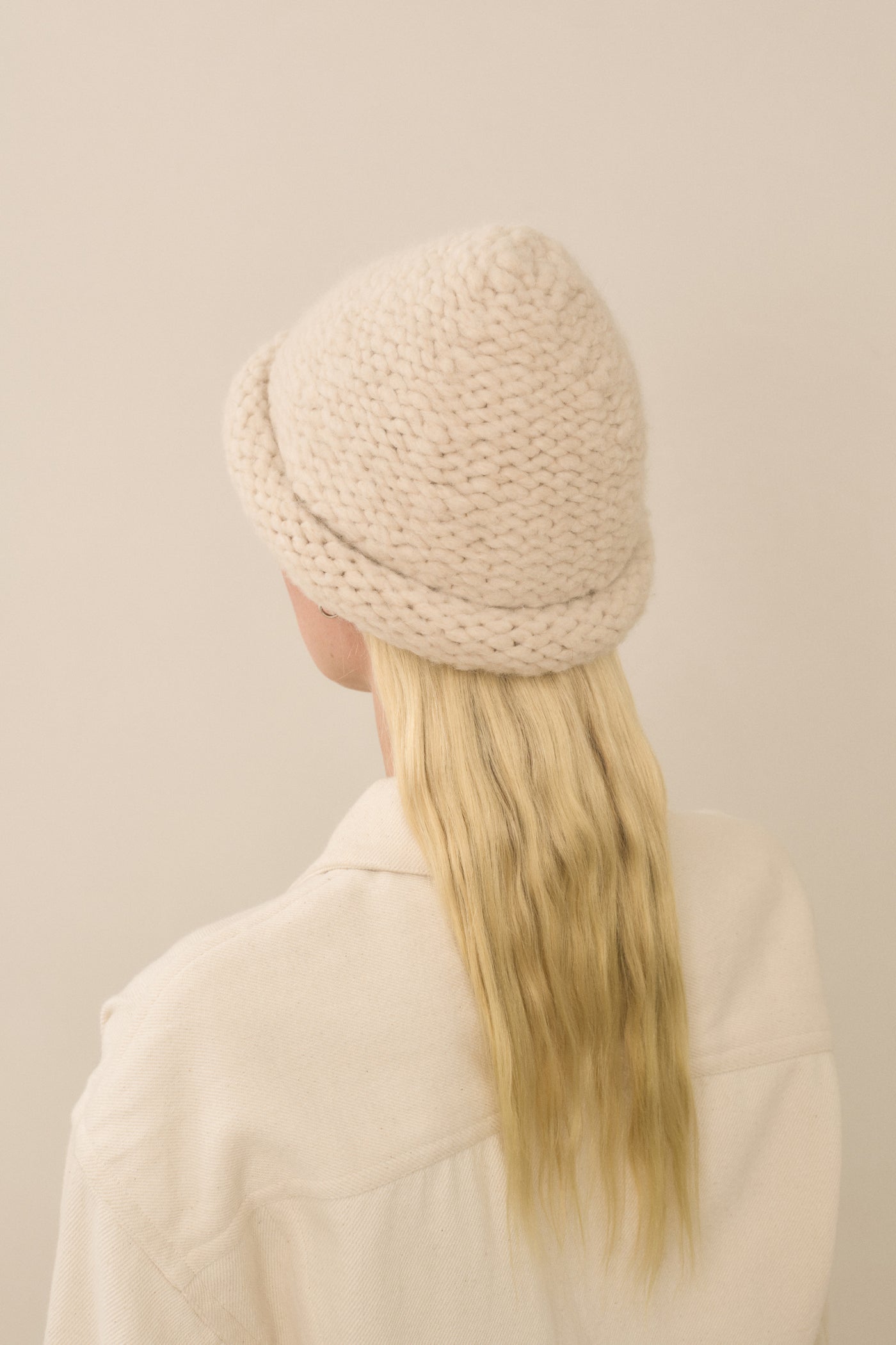 HANDKNIT PURL ROLL HAT