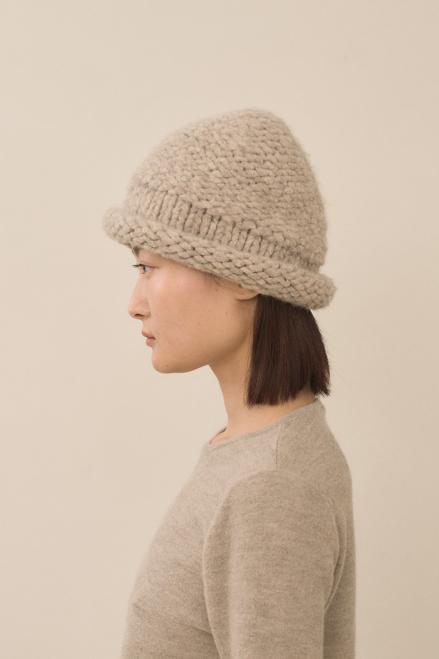 HANDKNIT PURL ROLL HAT