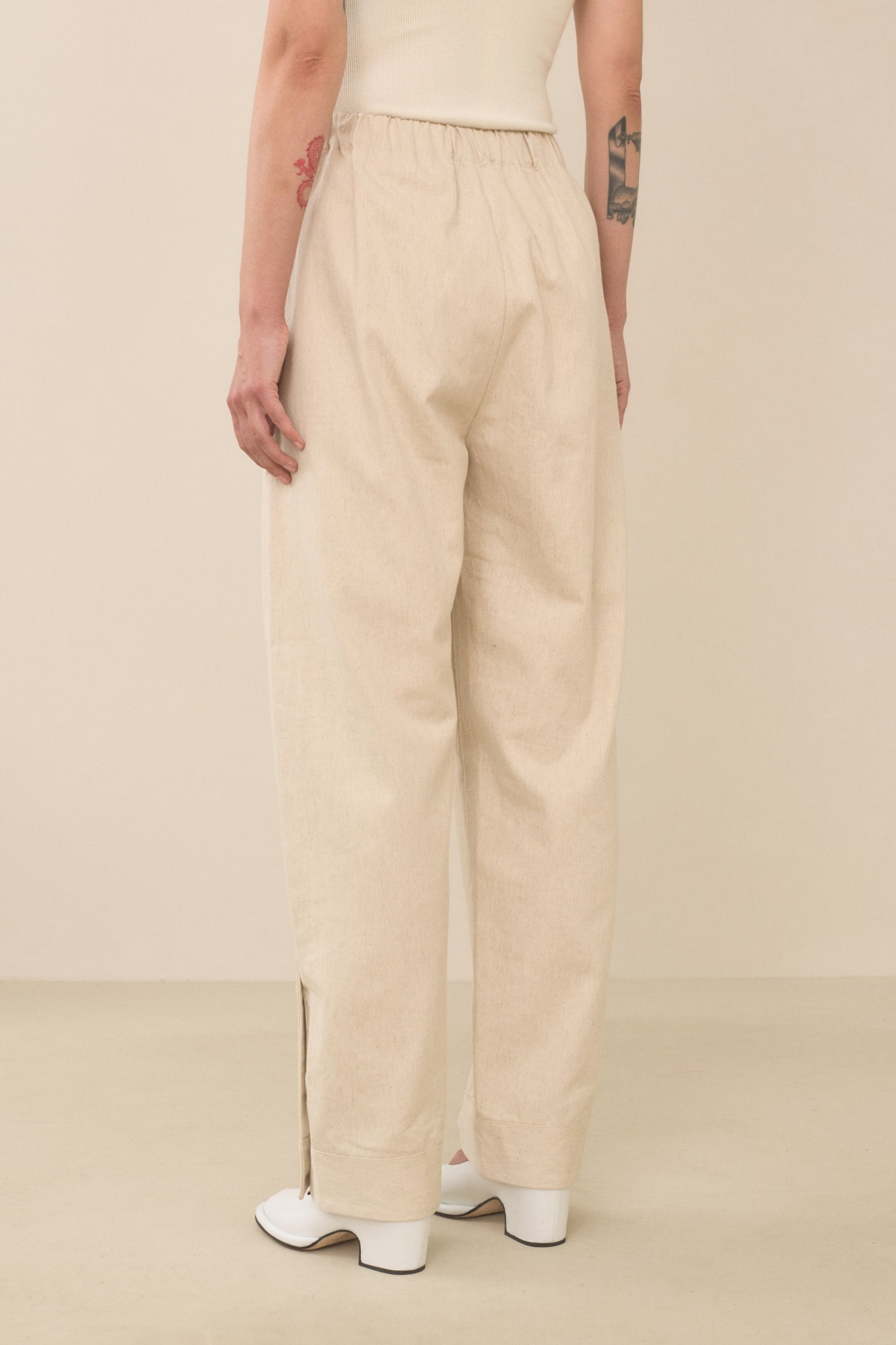 CUFF PANTS