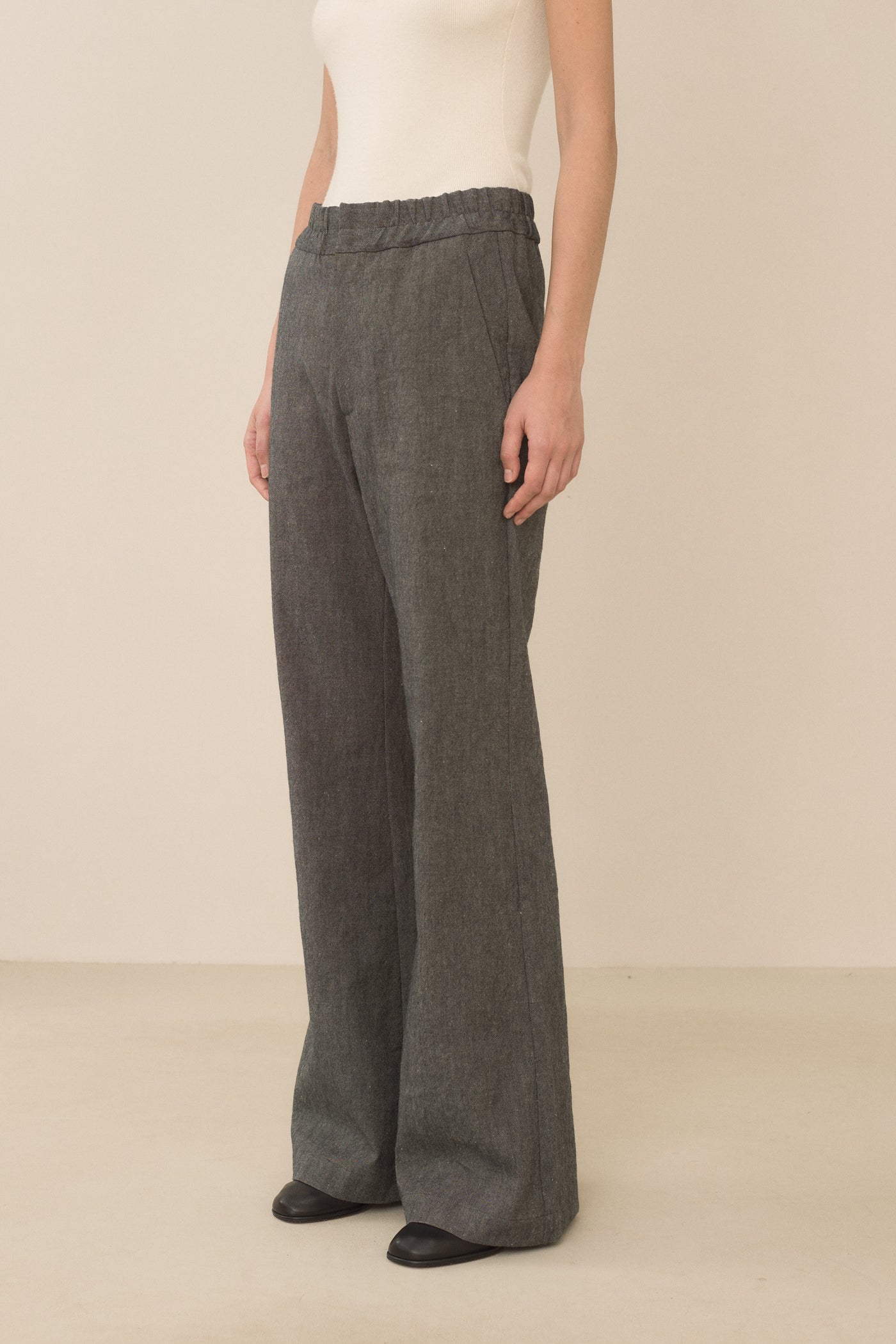 FLARE PANTS