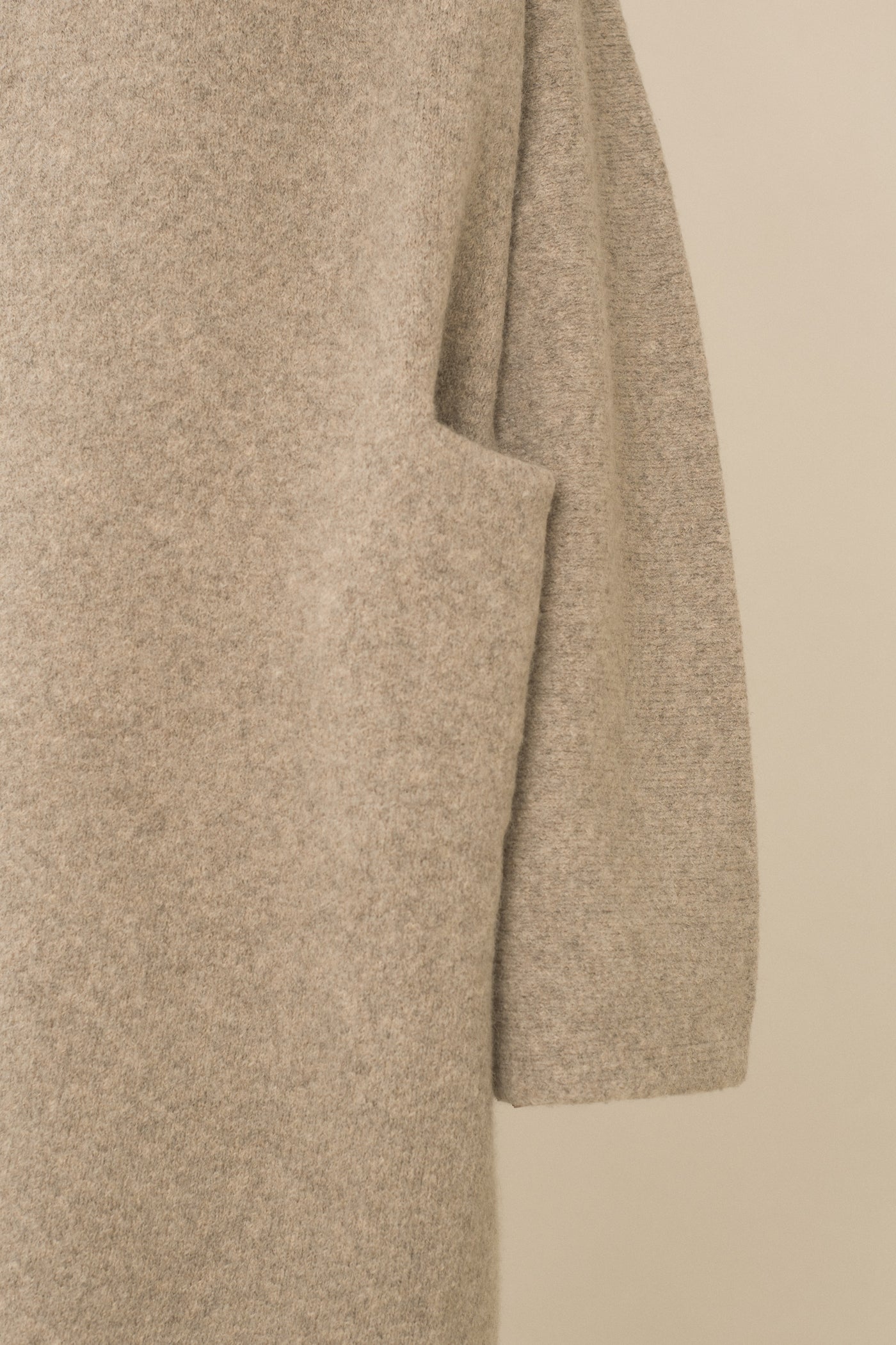 TAPER COAT