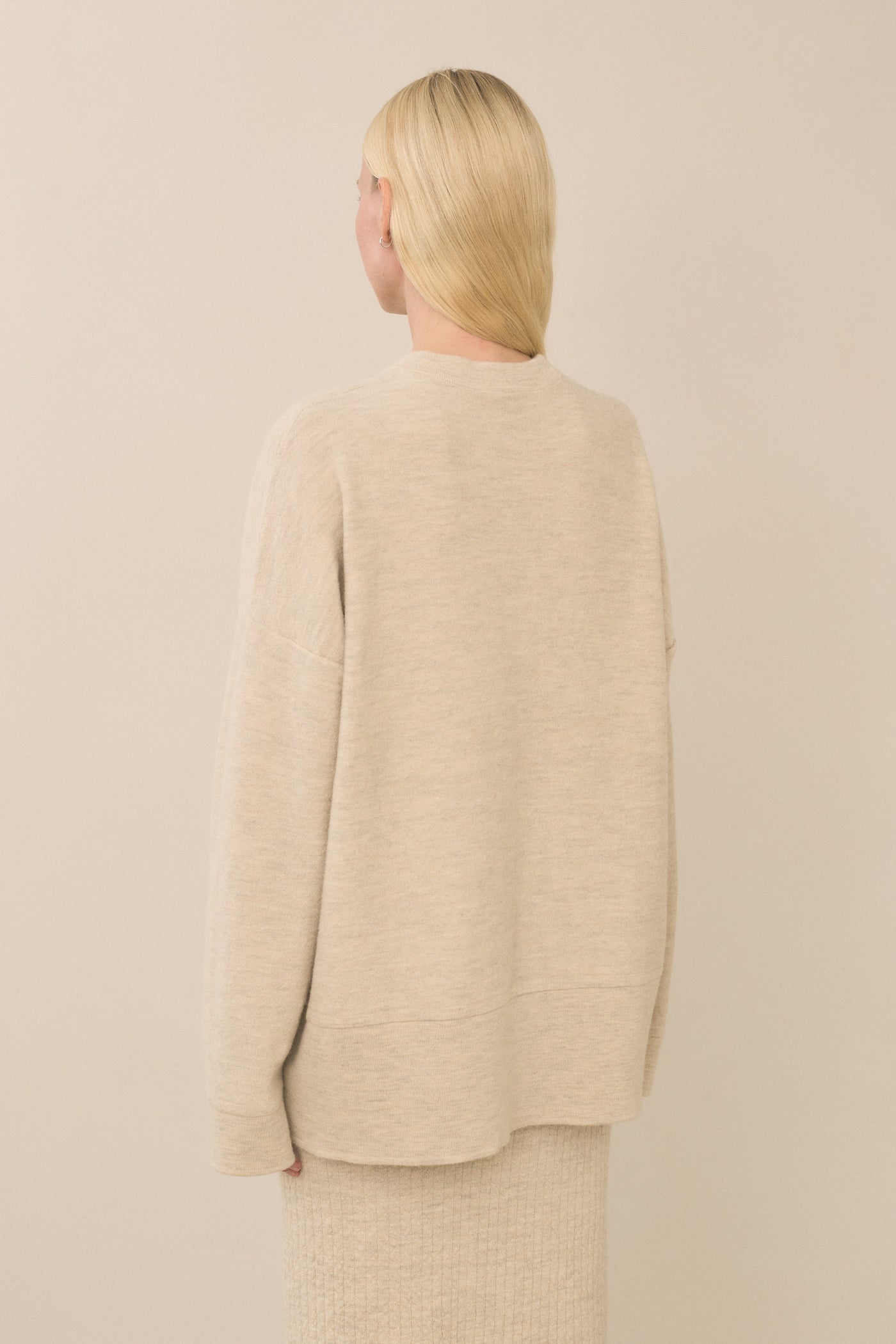 OVERSIZE CREWNECK