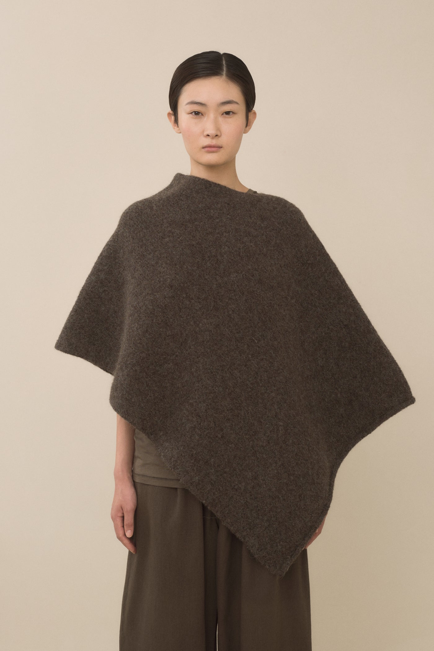 FOLD PONCHO