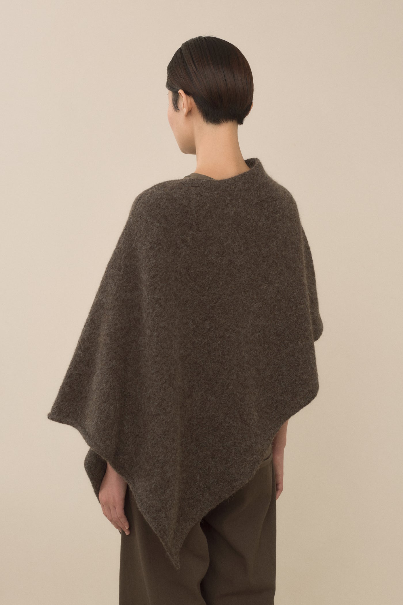 FOLD PONCHO