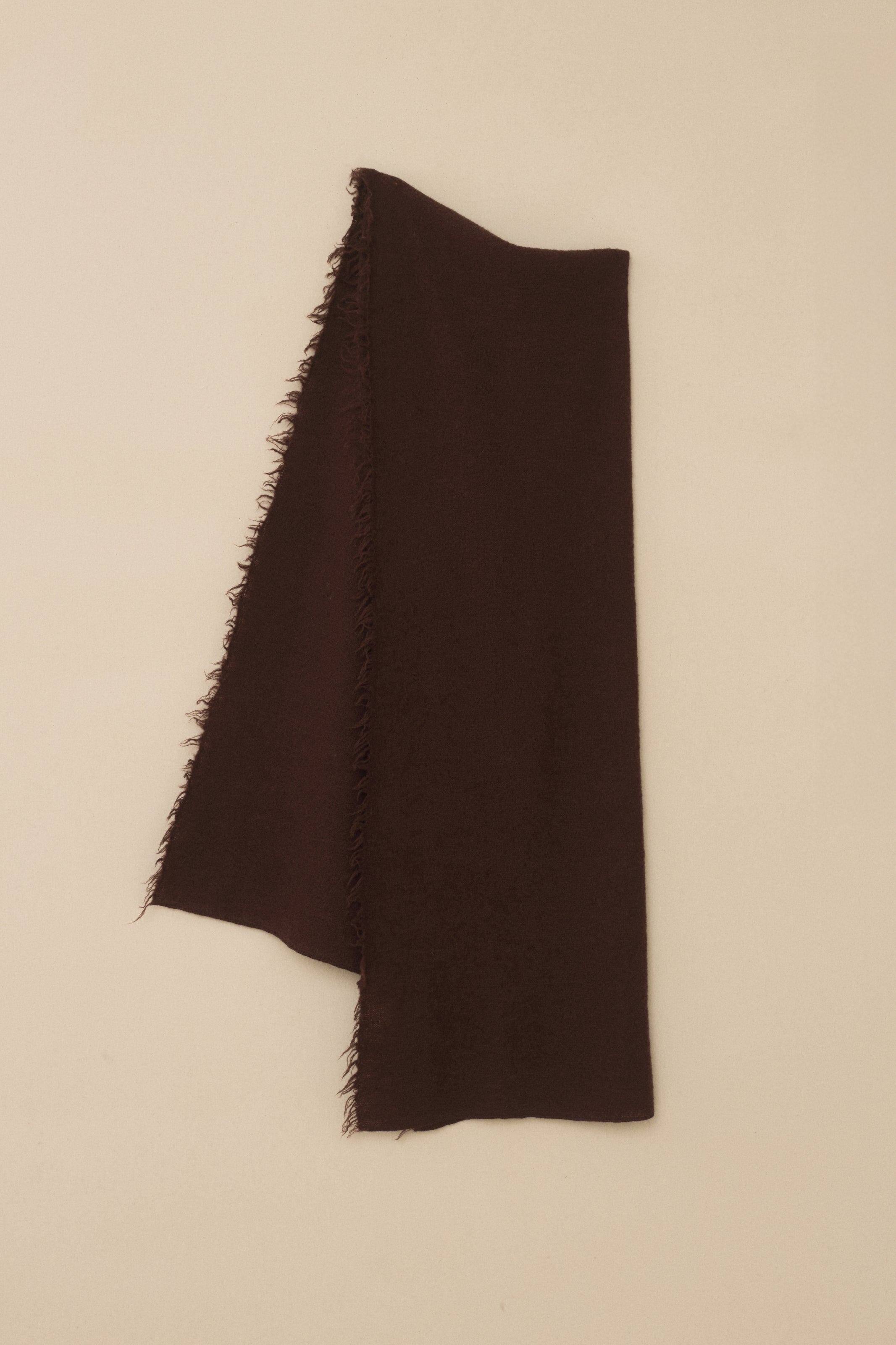 FELT FRINGE SCARF