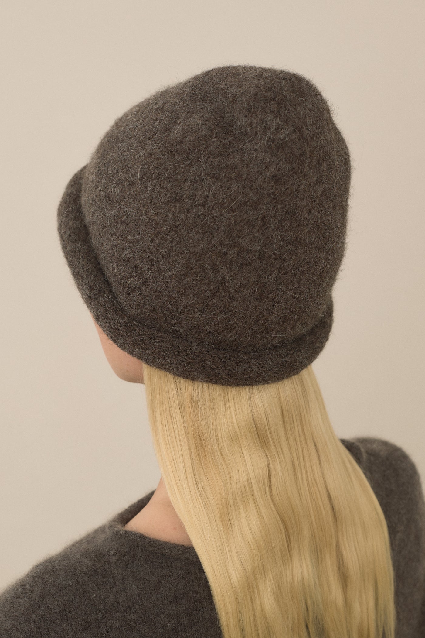 CROWN BEANIE
