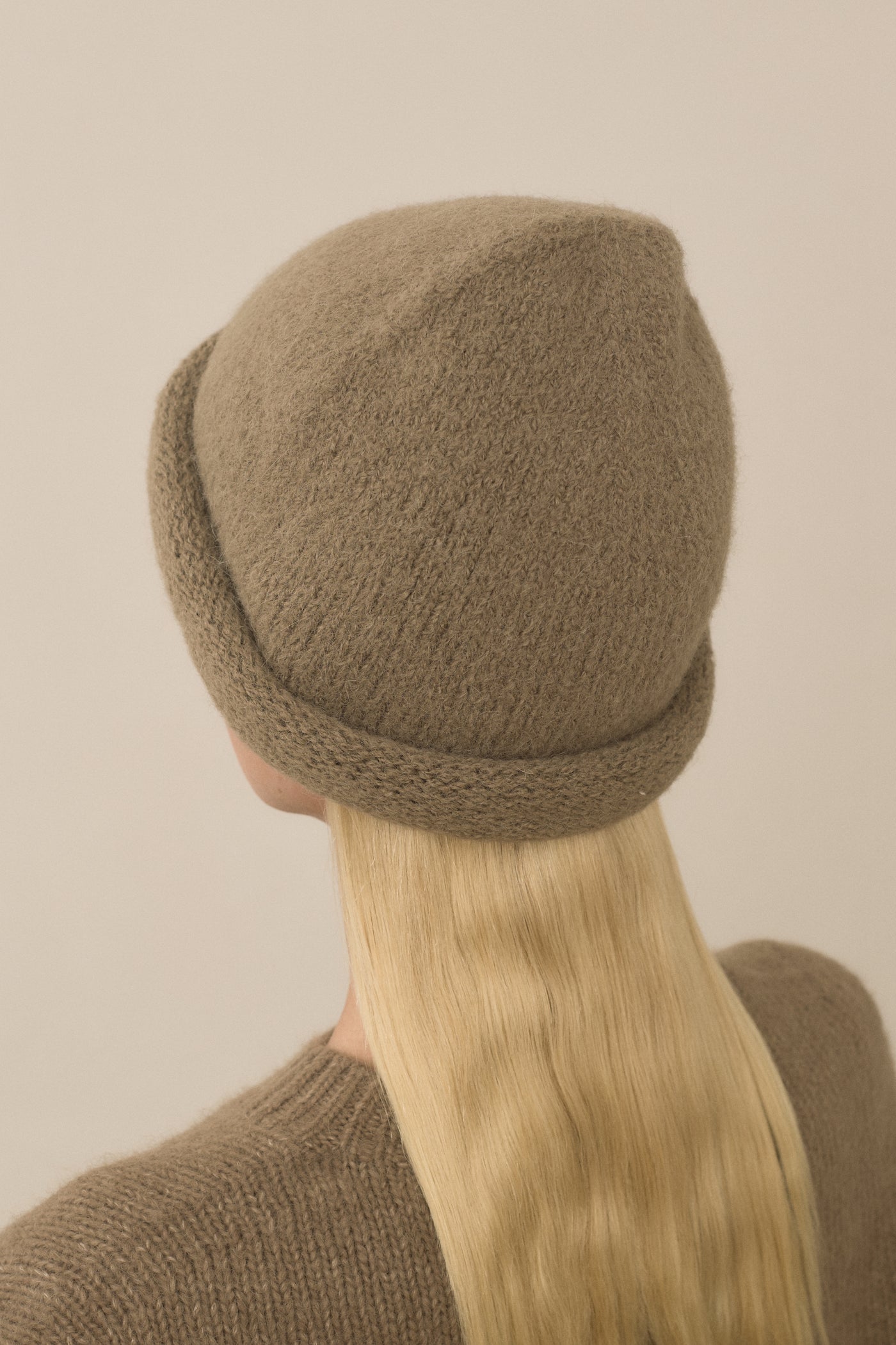 CROWN BEANIE