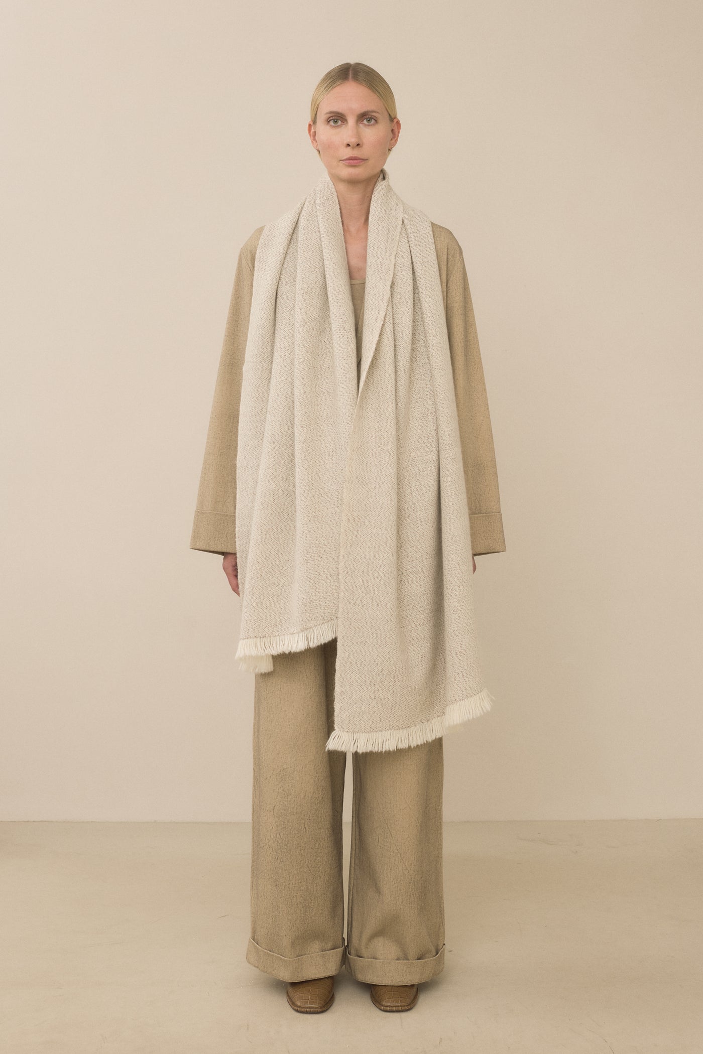 HANDWOVEN SPECKLE WRAP