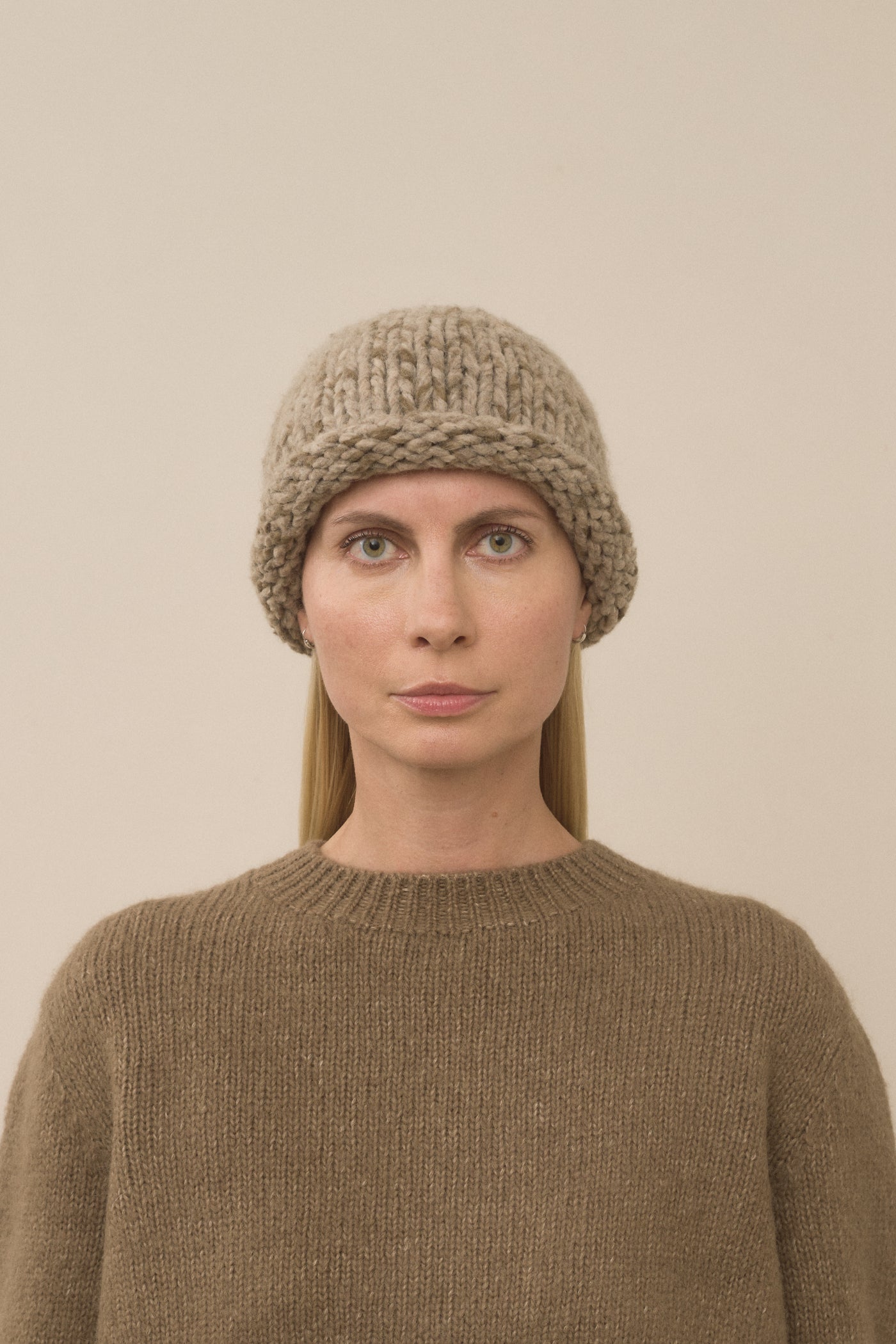 HANDKNIT PAINT ROLL HAT