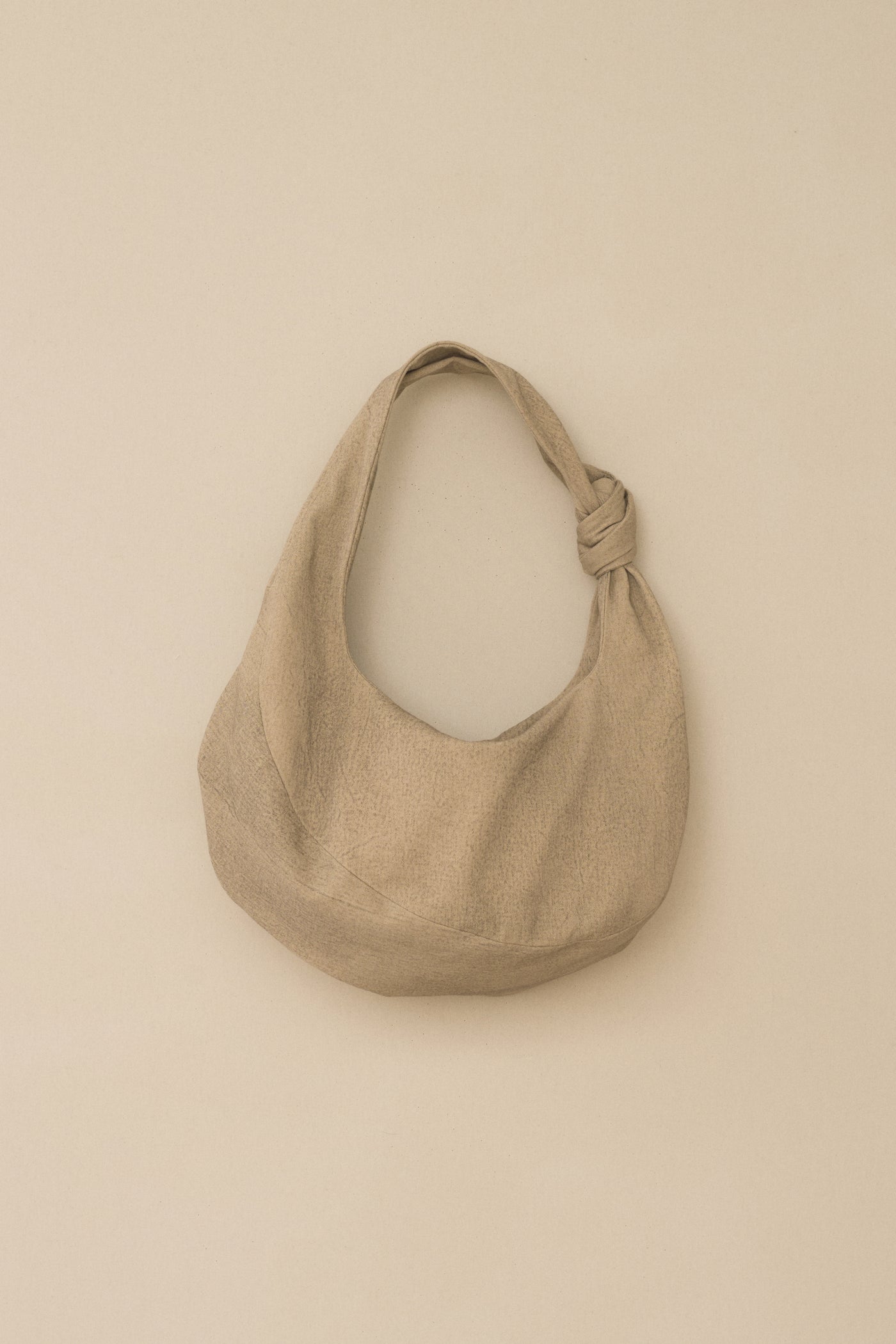 PAINTED KNOT BAG