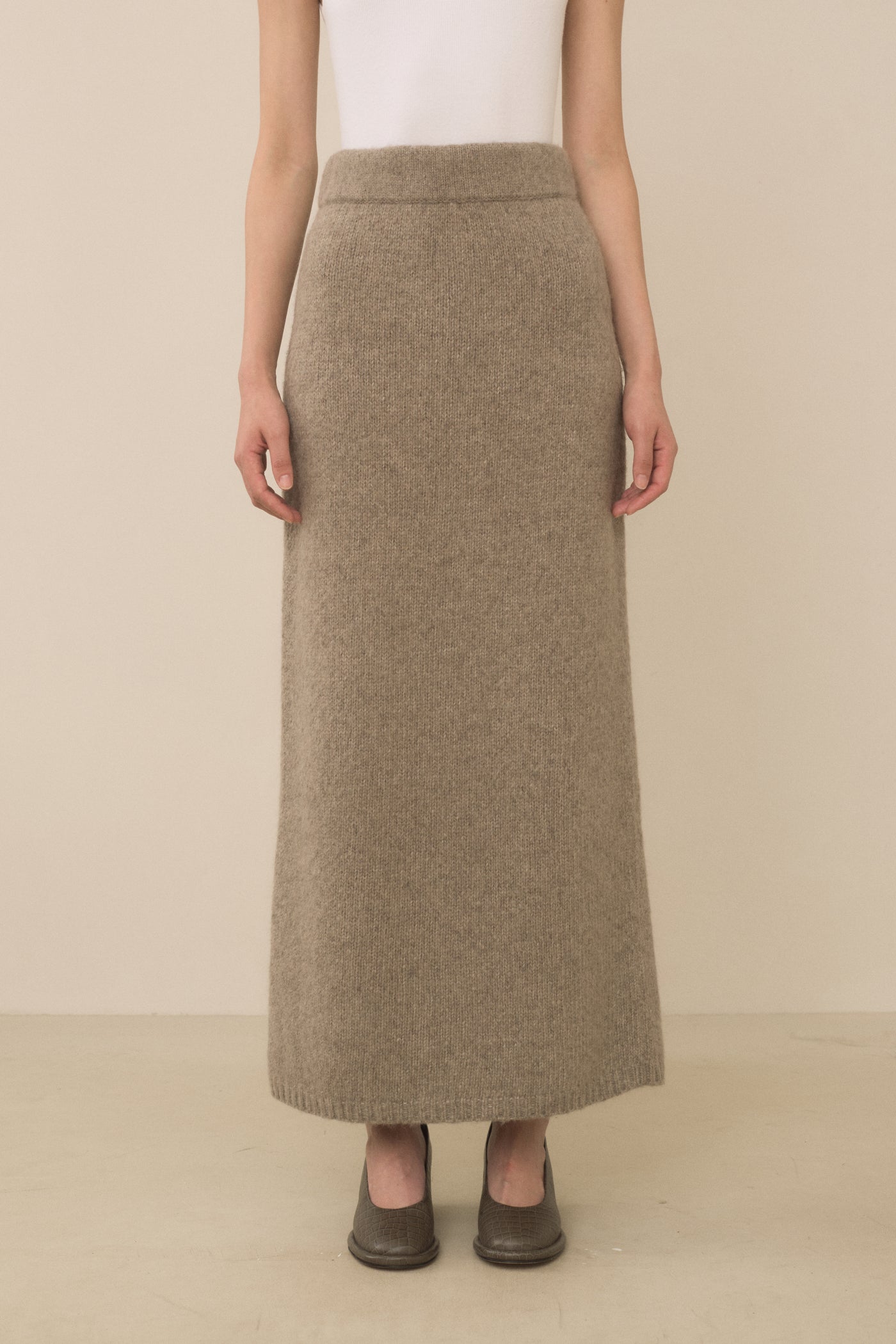 LOFT PENCIL SKIRT