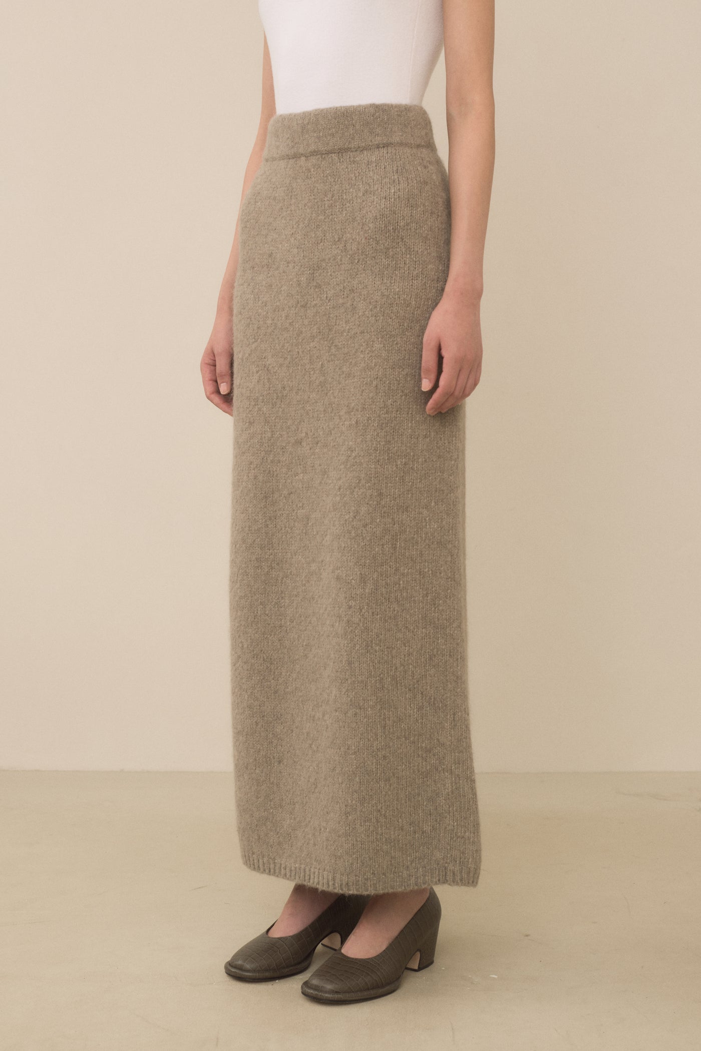 LOFT PENCIL SKIRT