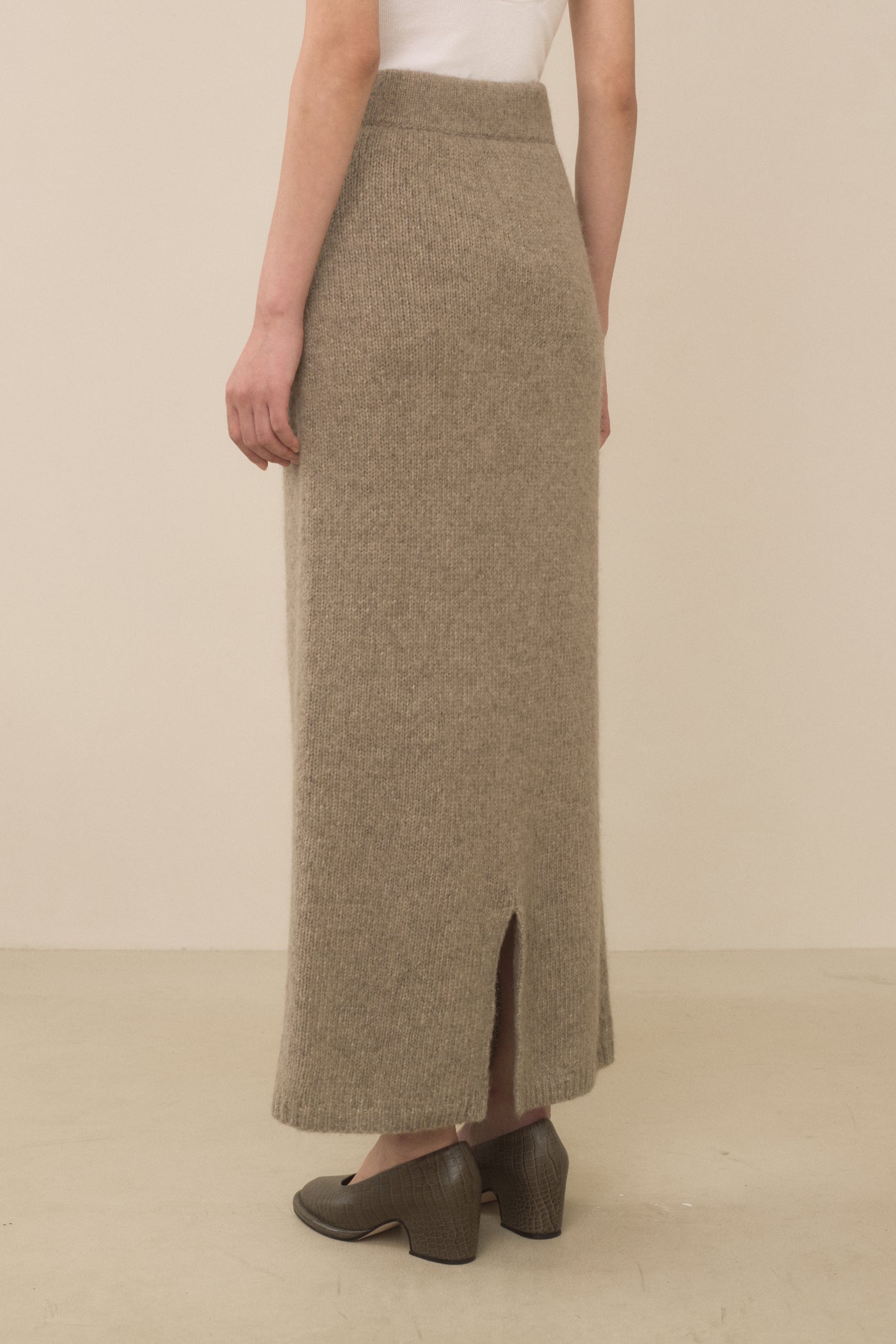 LOFT PENCIL SKIRT