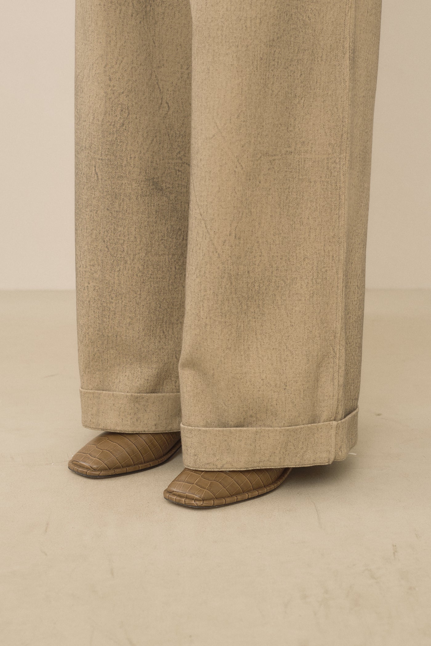 PAINTED TROUSER