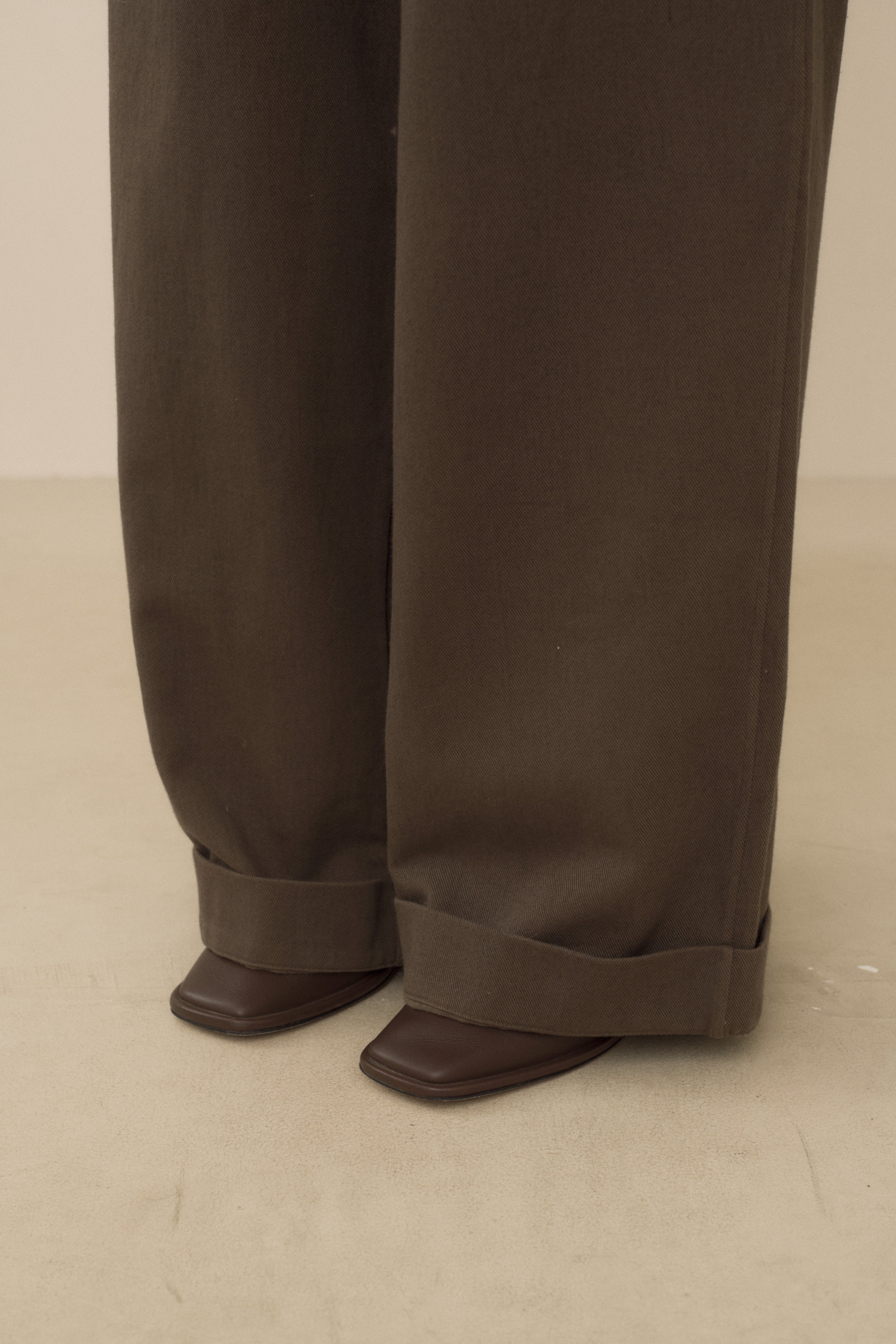 PAINTED TROUSER