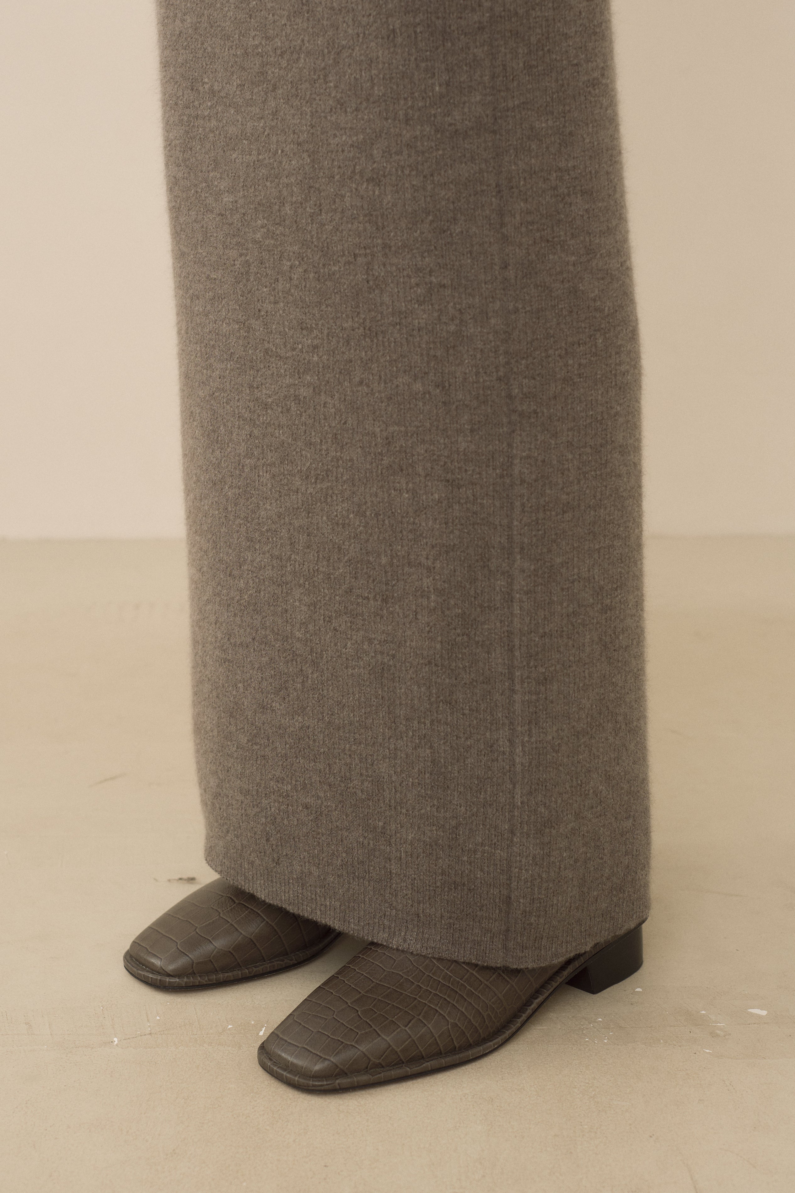 RIB SPLIT SKIRT