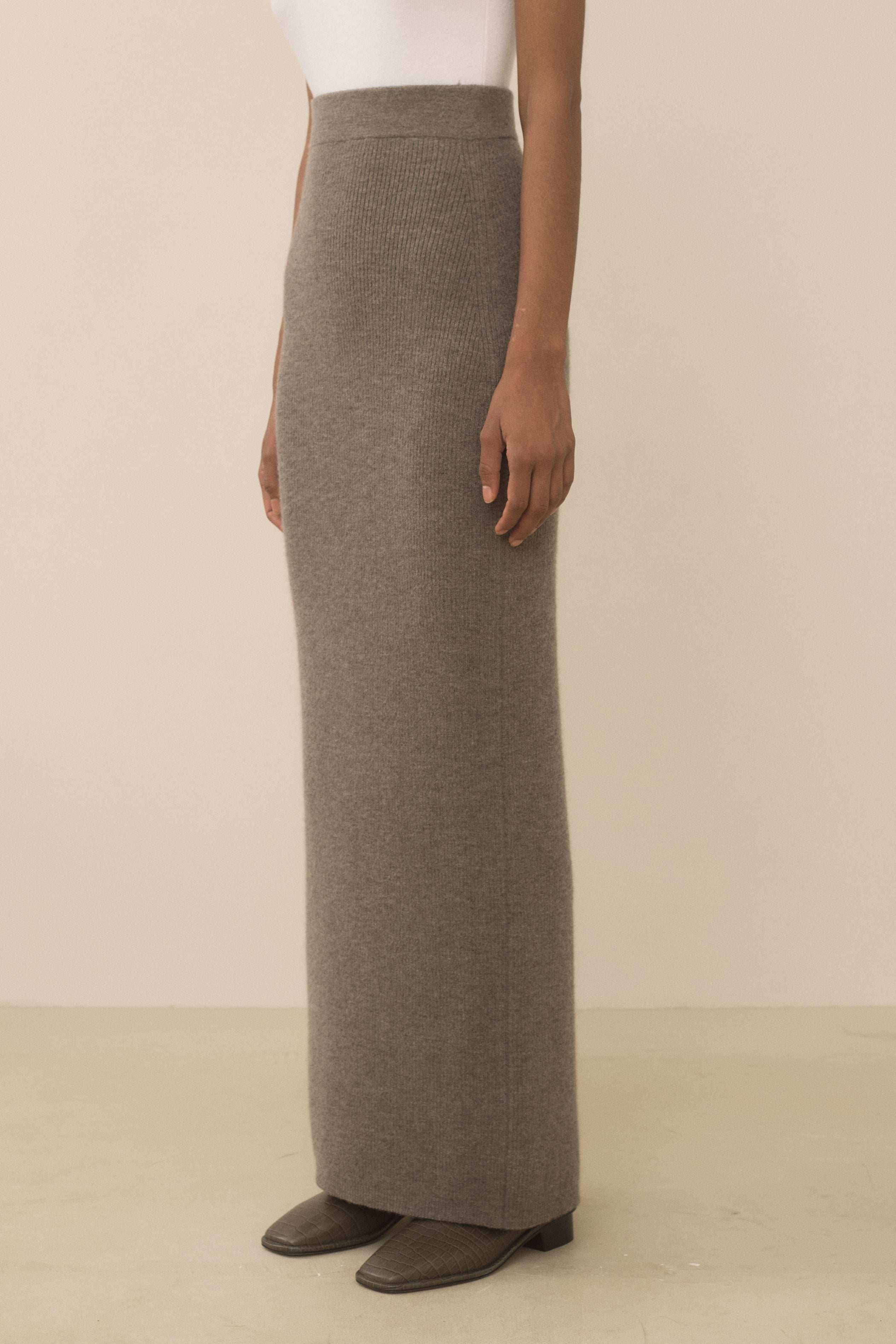 RIB SPLIT SKIRT