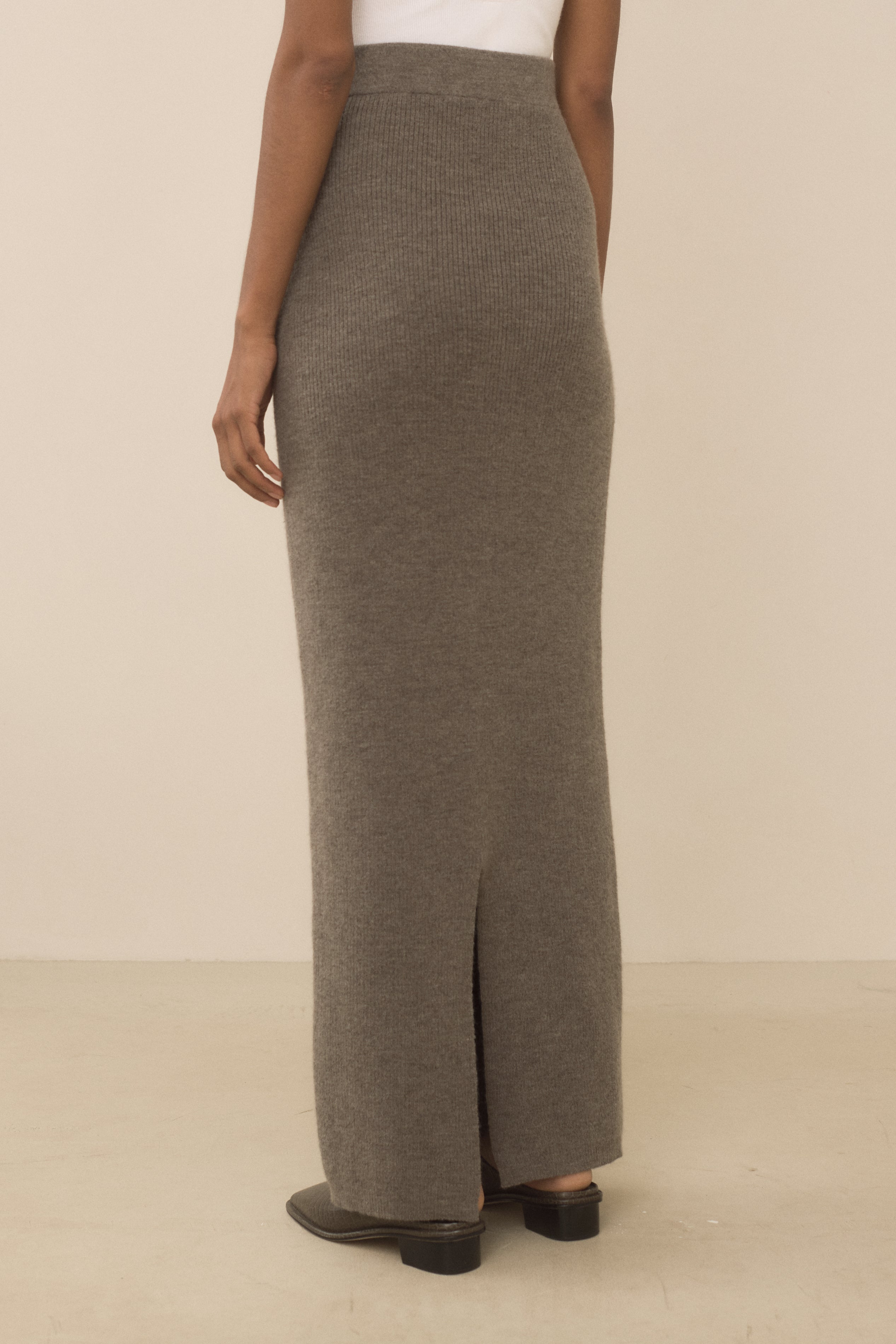 RIB SPLIT SKIRT