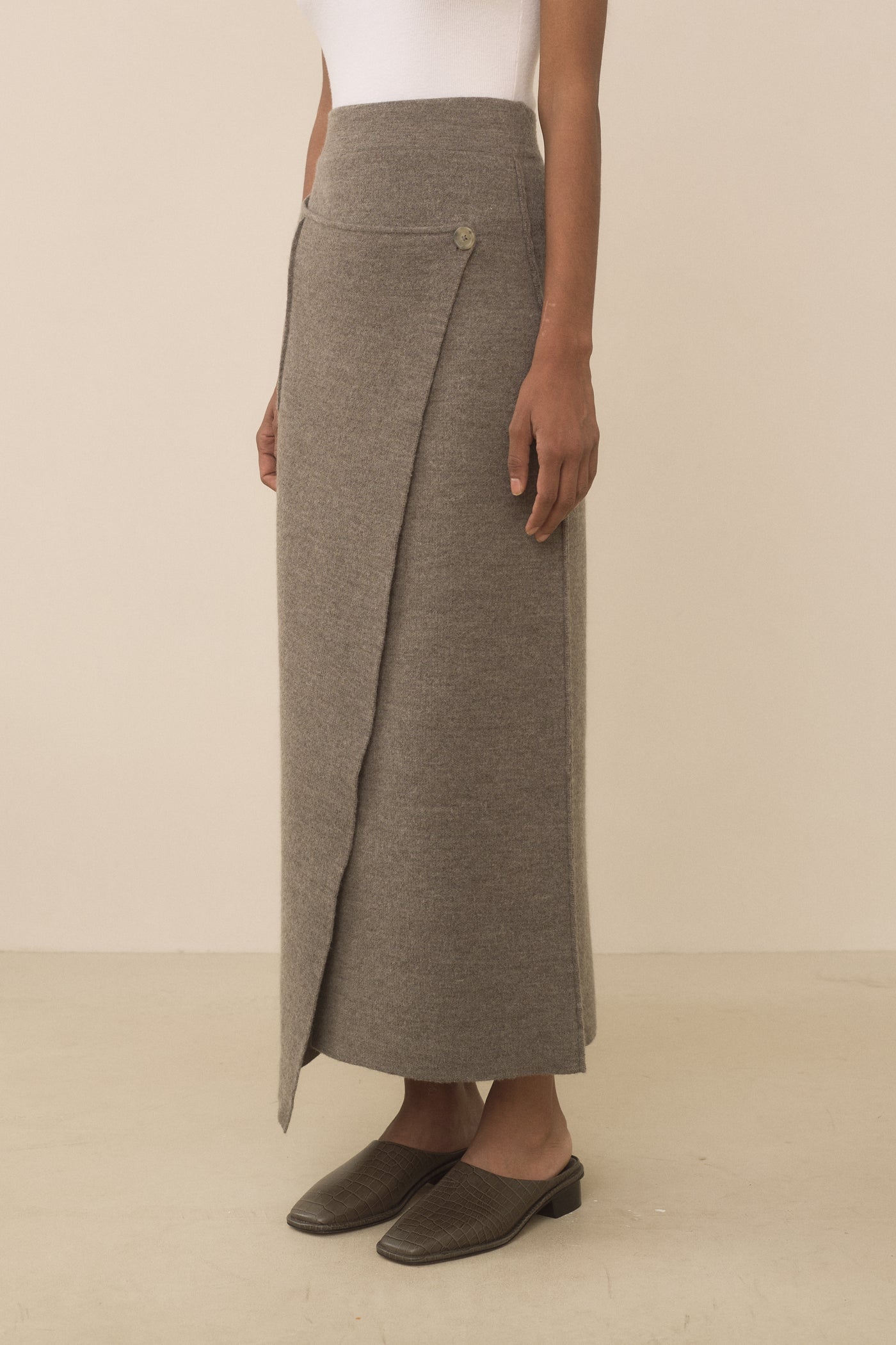 DOUBLE KNIT BLANKET SKIRT