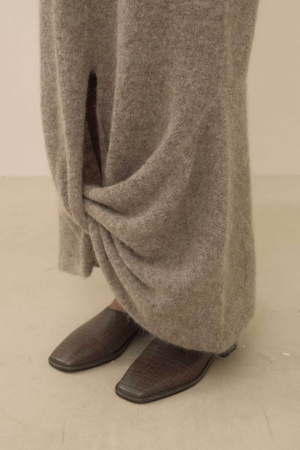 KNOT SKIRT