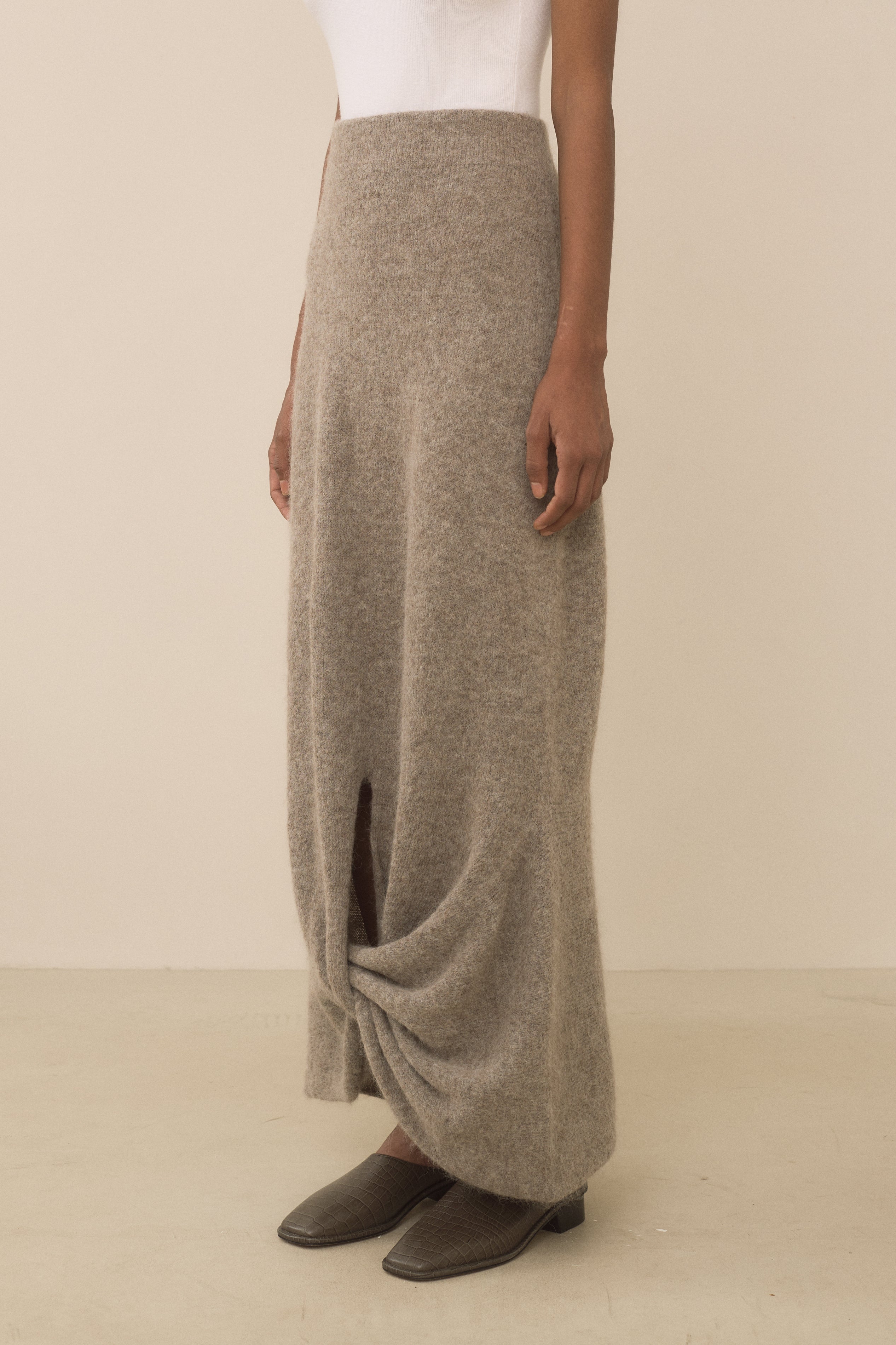 KNOT SKIRT