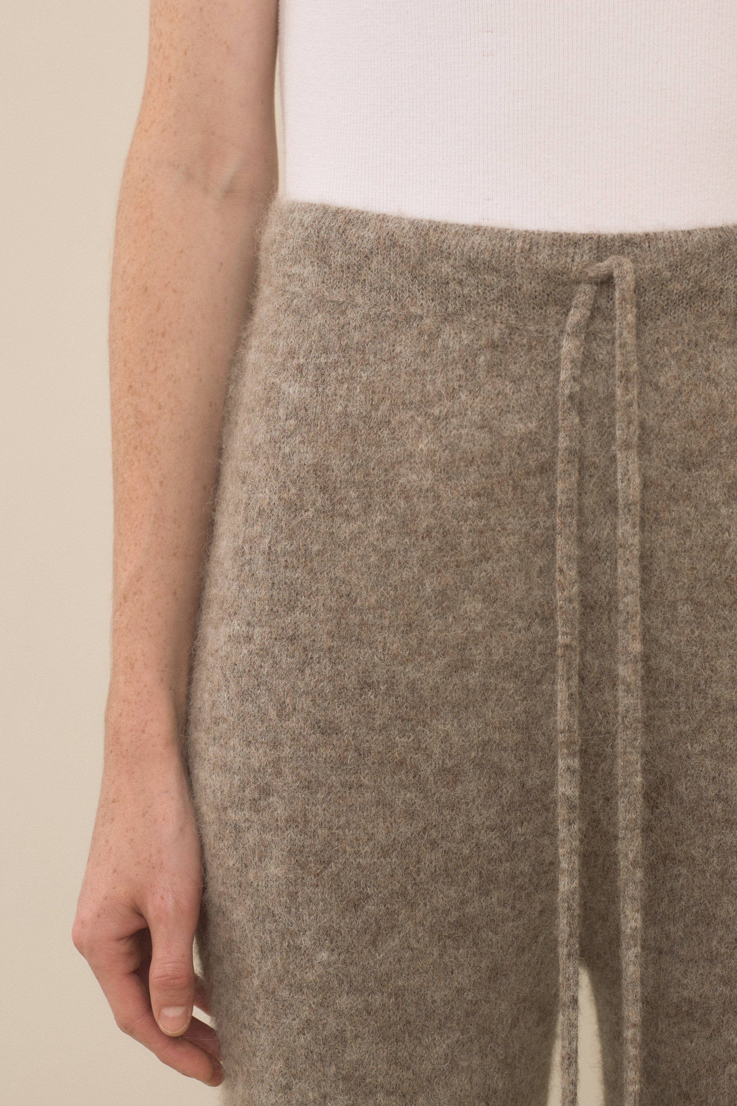 ROLL PANTS