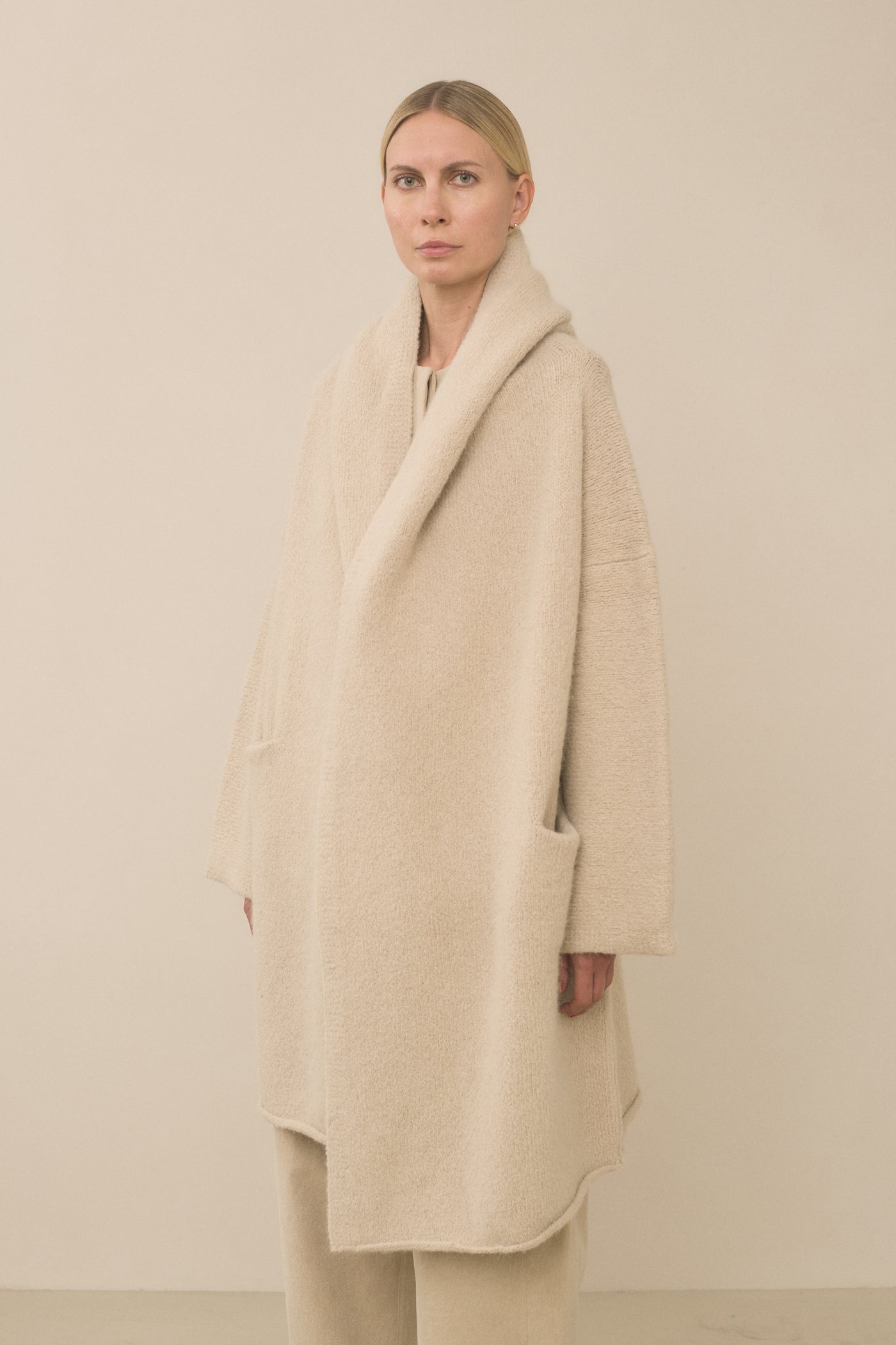 CAPOTE COAT