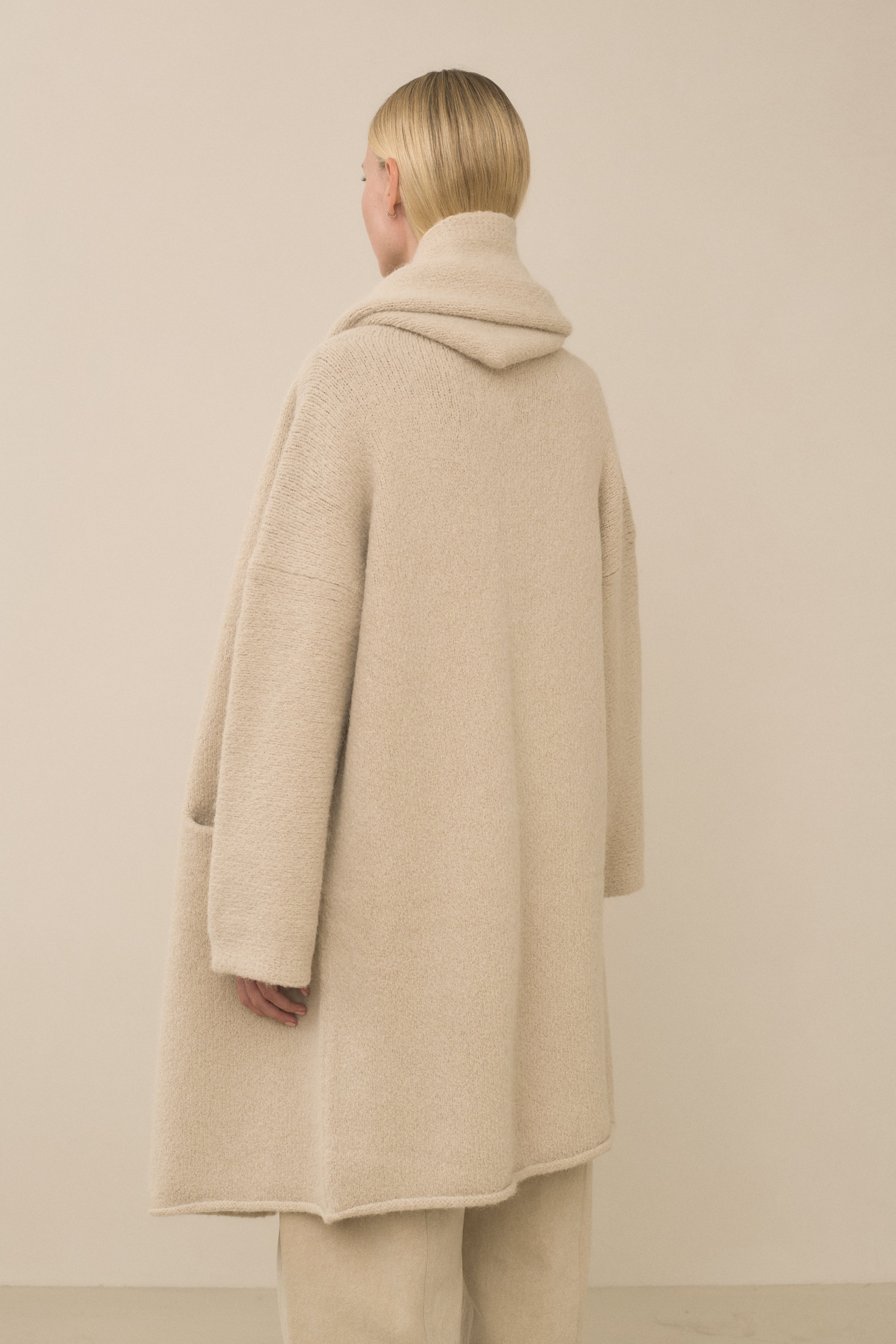 CAPOTE COAT
