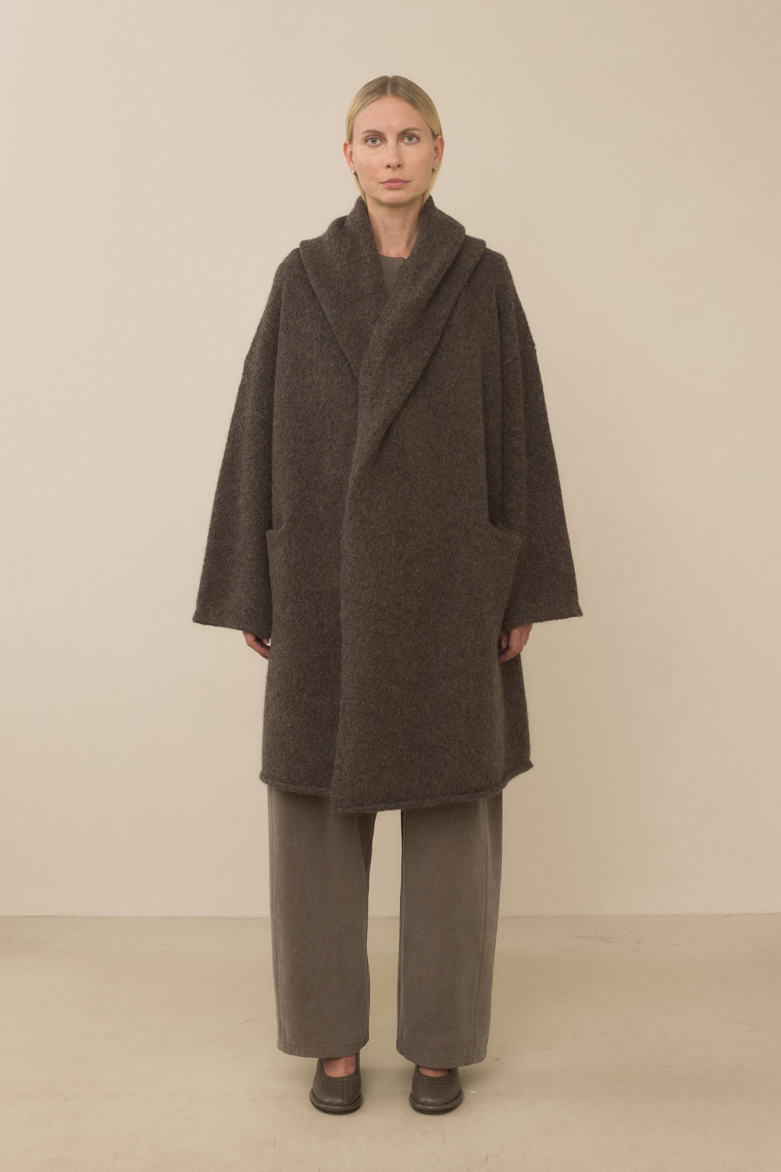 CAPOTE COAT