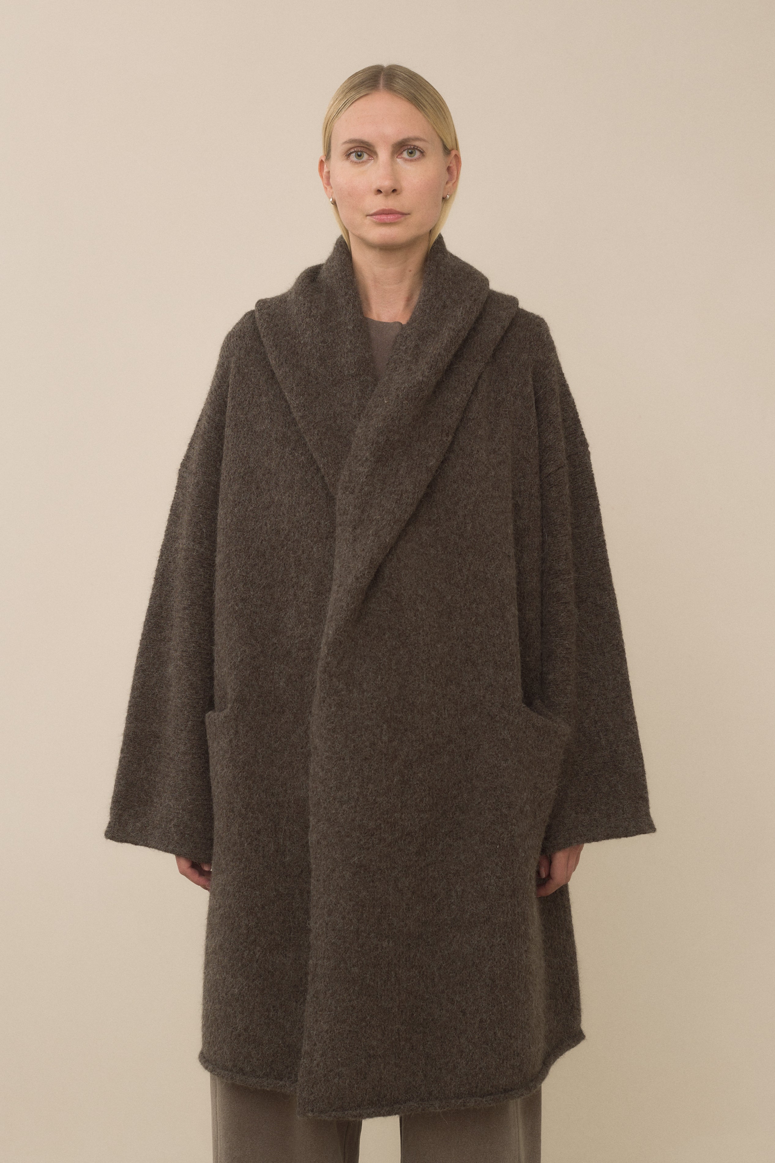 CAPOTE COAT