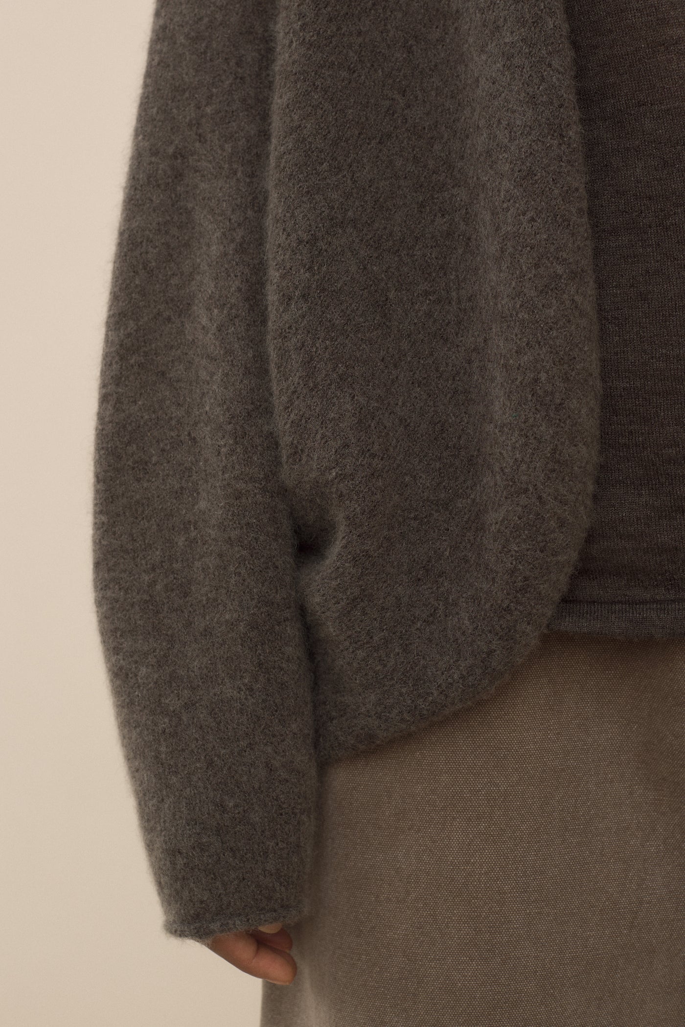 SOFT HORIZONTAL CARDIGAN