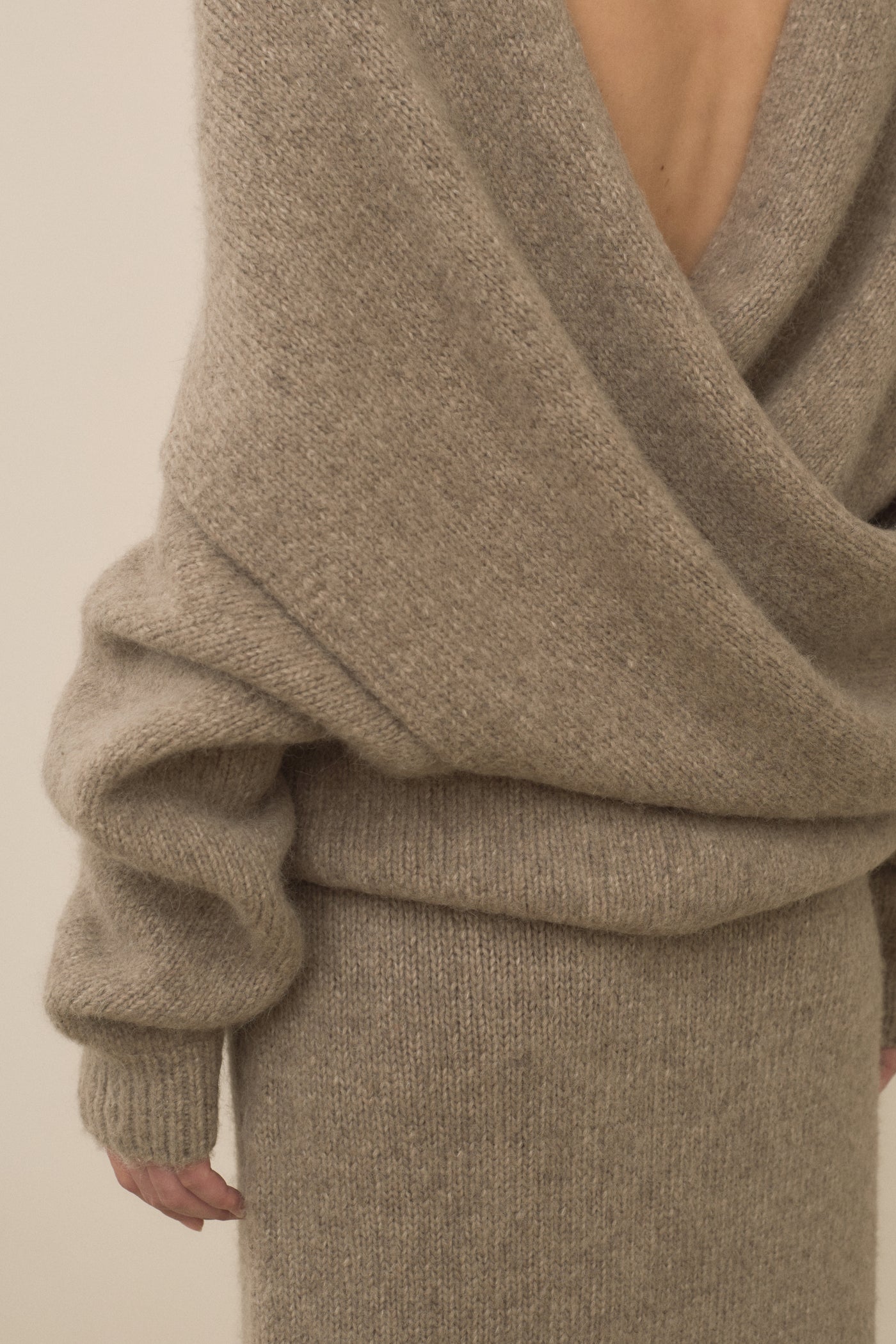 LOFT WRAP SHRUG
