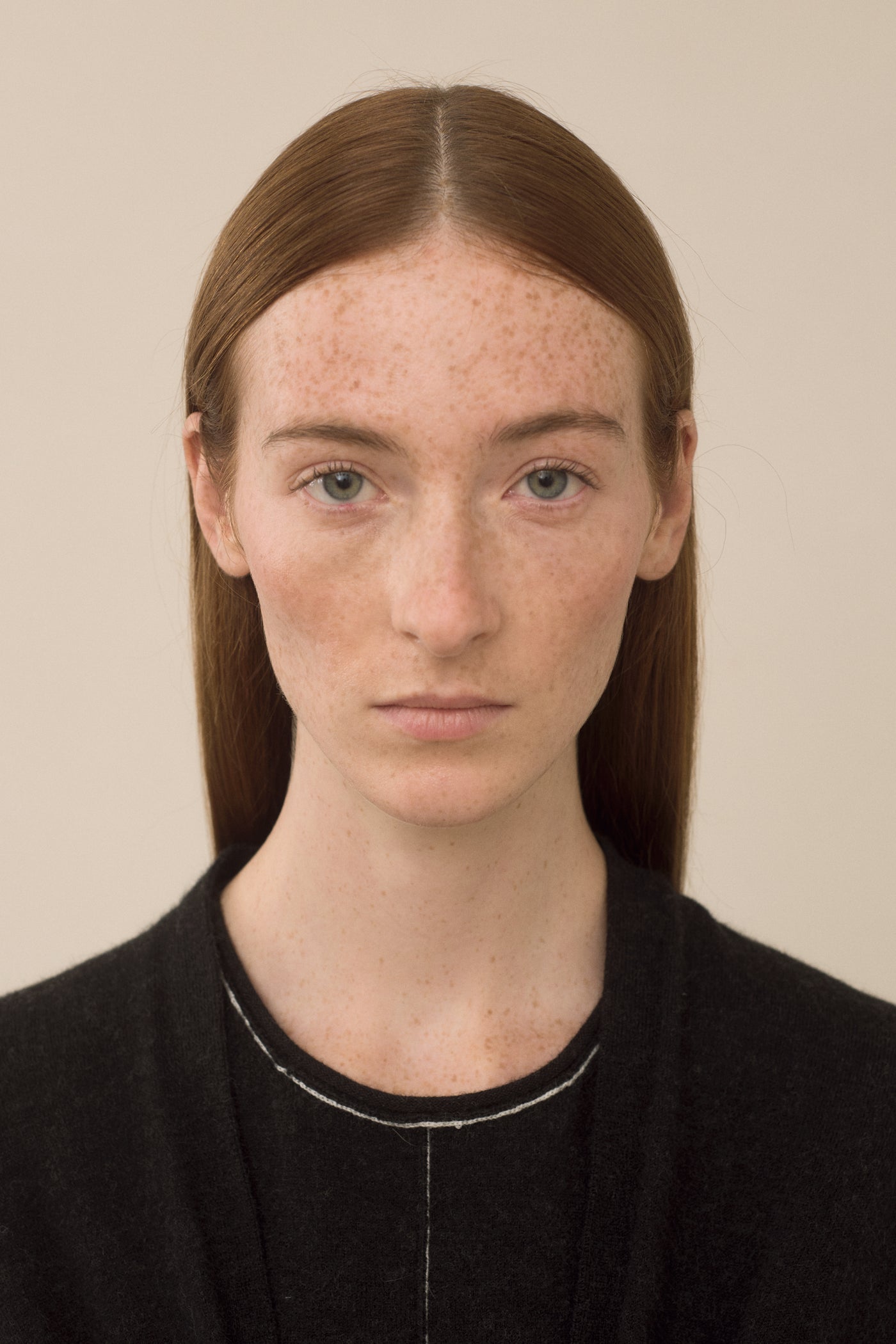 STITCH BUTTON CARDIGAN