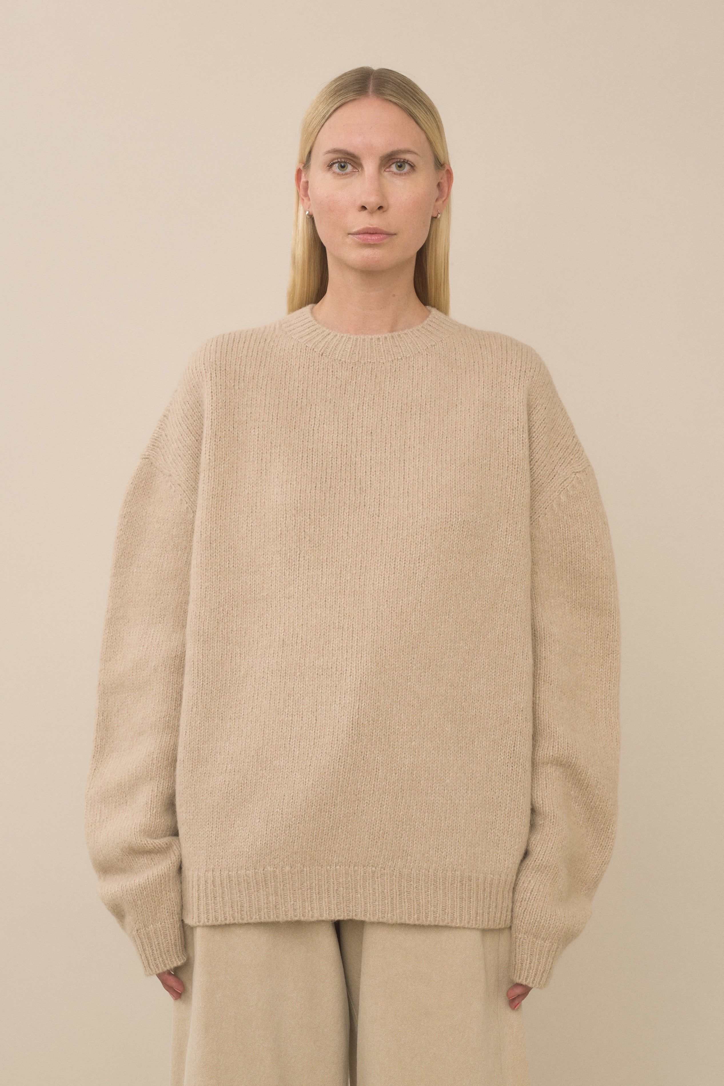 LOFT CREWNECK
