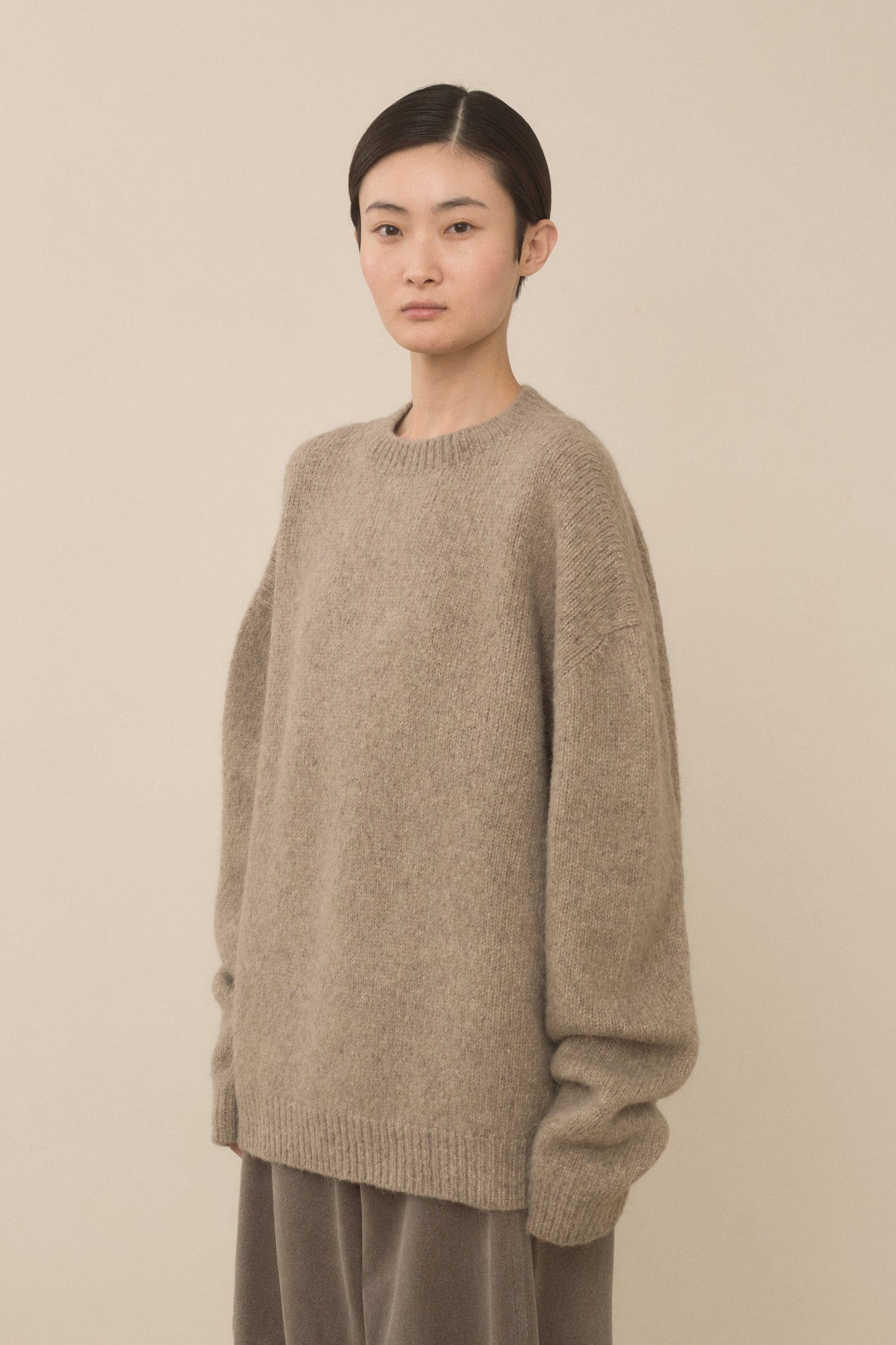 LOFT CREWNECK